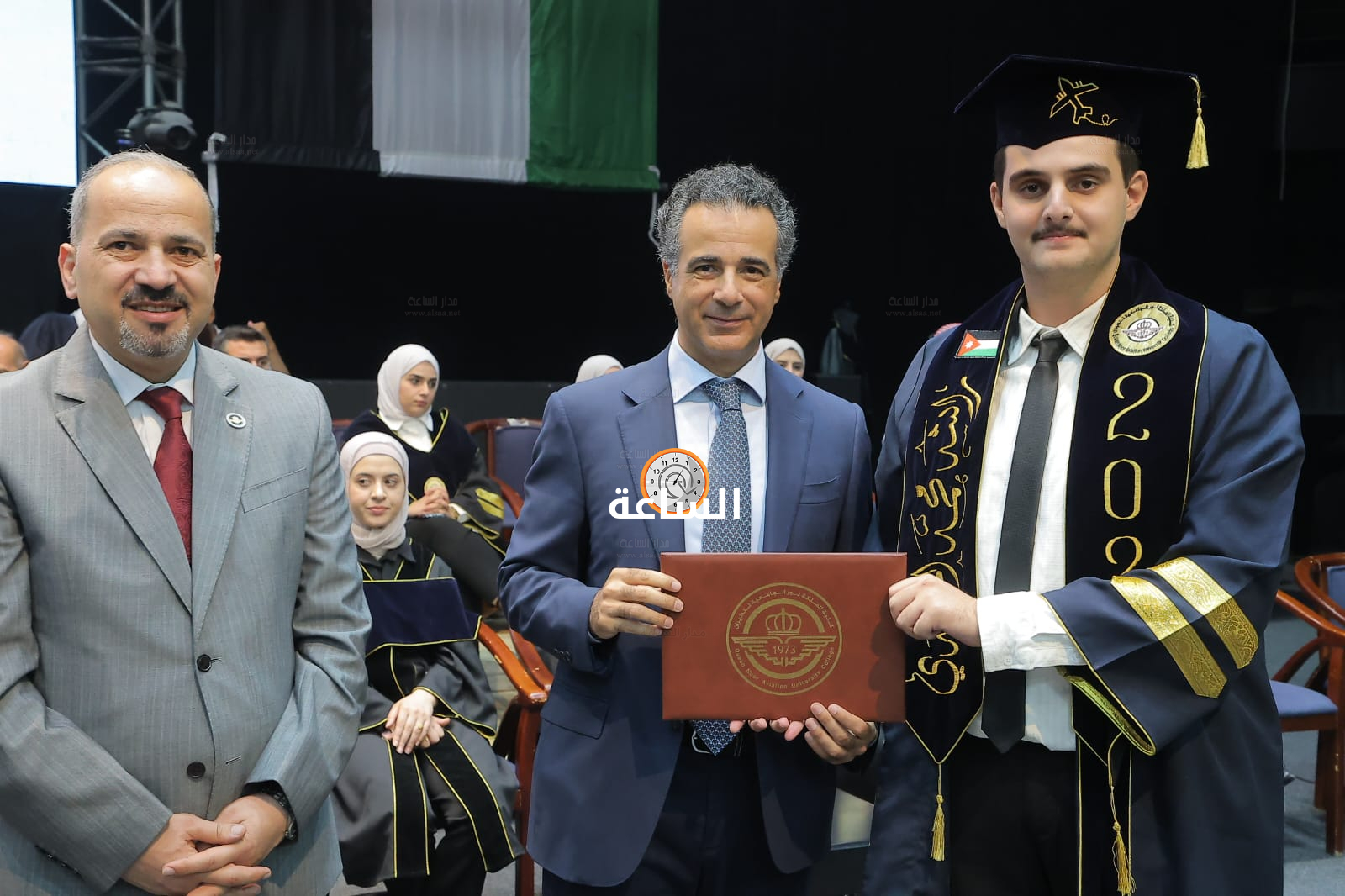 Madar Al-Saa Images 0.27683571138479857