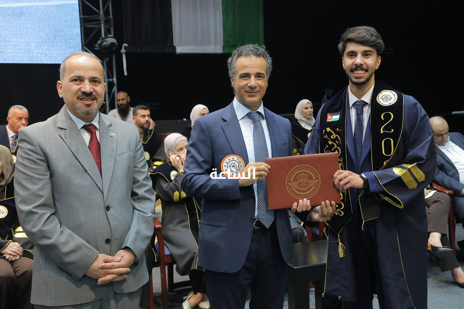 Madar Al-Saa Images 0.31927139936209714