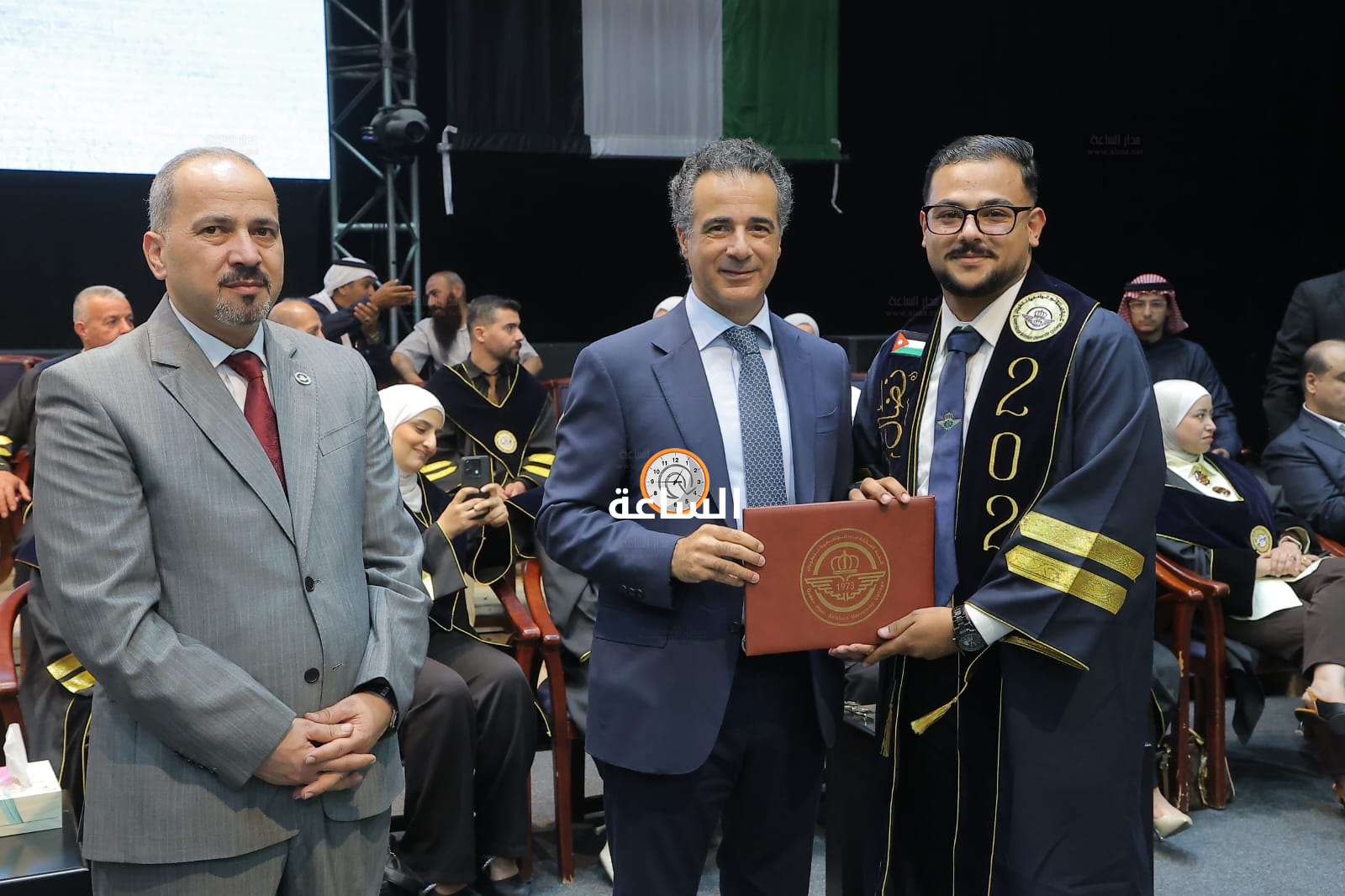Madar Al-Saa Images 0.11287314580764574