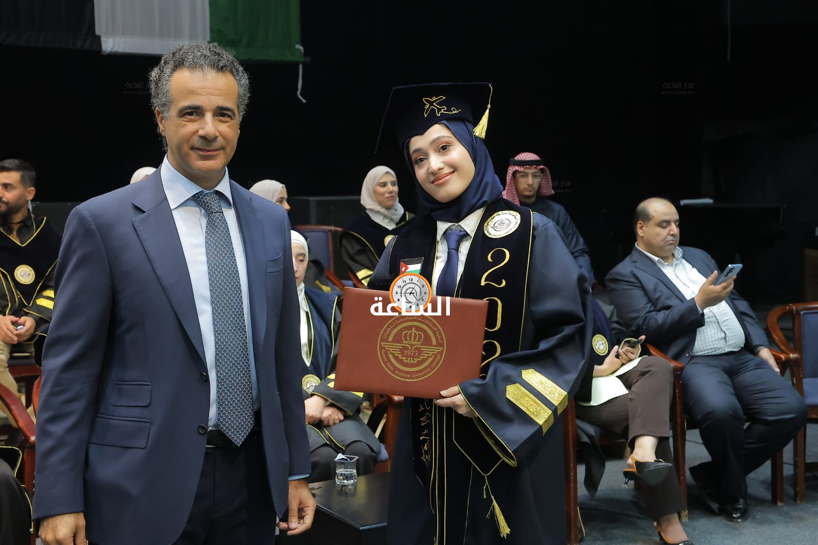 Madar Al-Saa Images 0.5629749459661791
