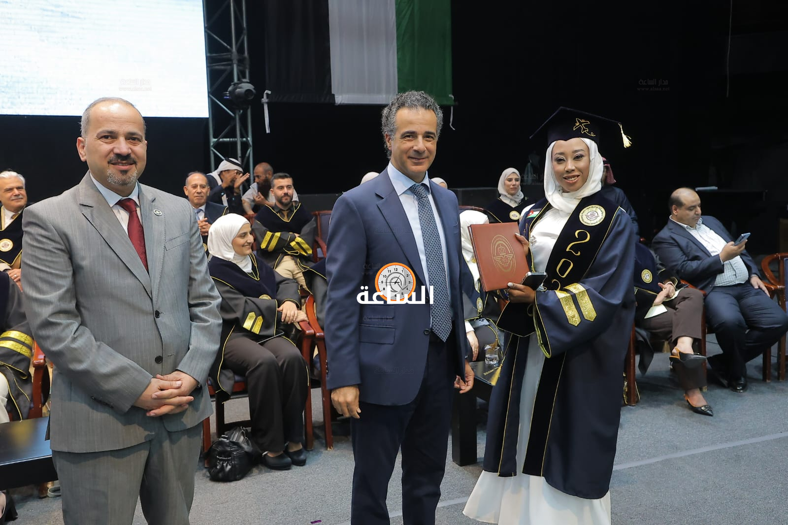 Madar Al-Saa Images 0.2960163030975327