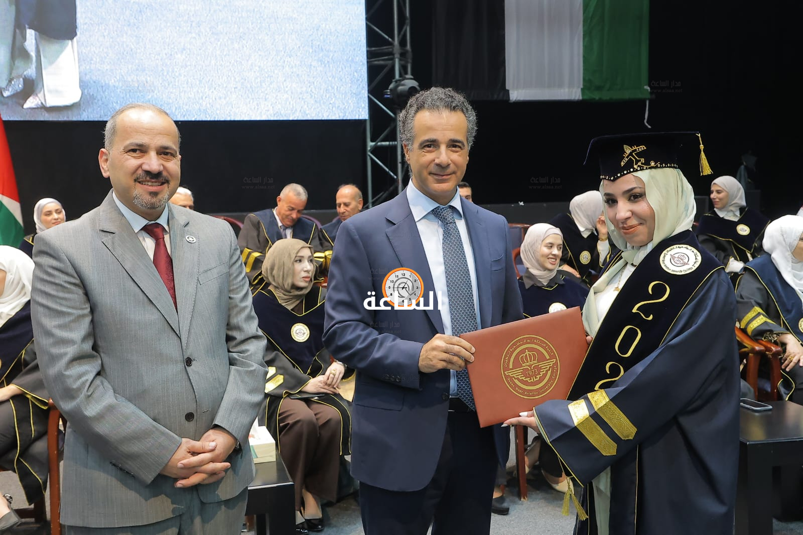 Madar Al-Saa Images 0.851151109602614