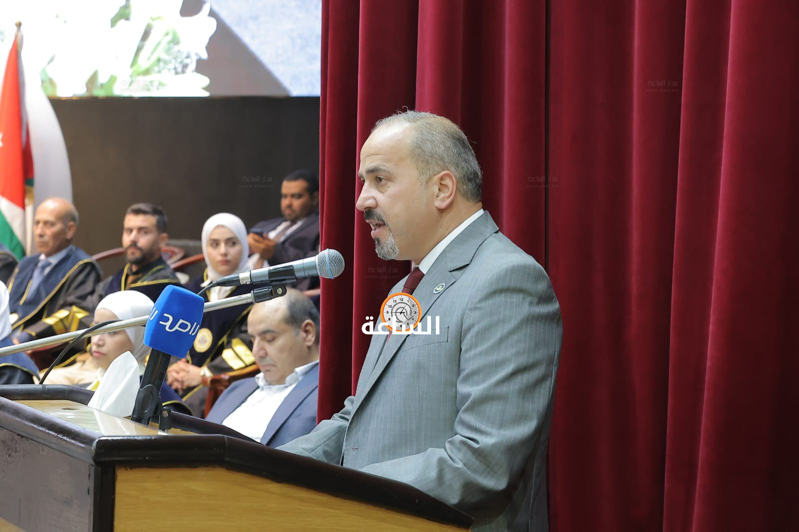 Madar Al-Saa Images 0.07874230269319404