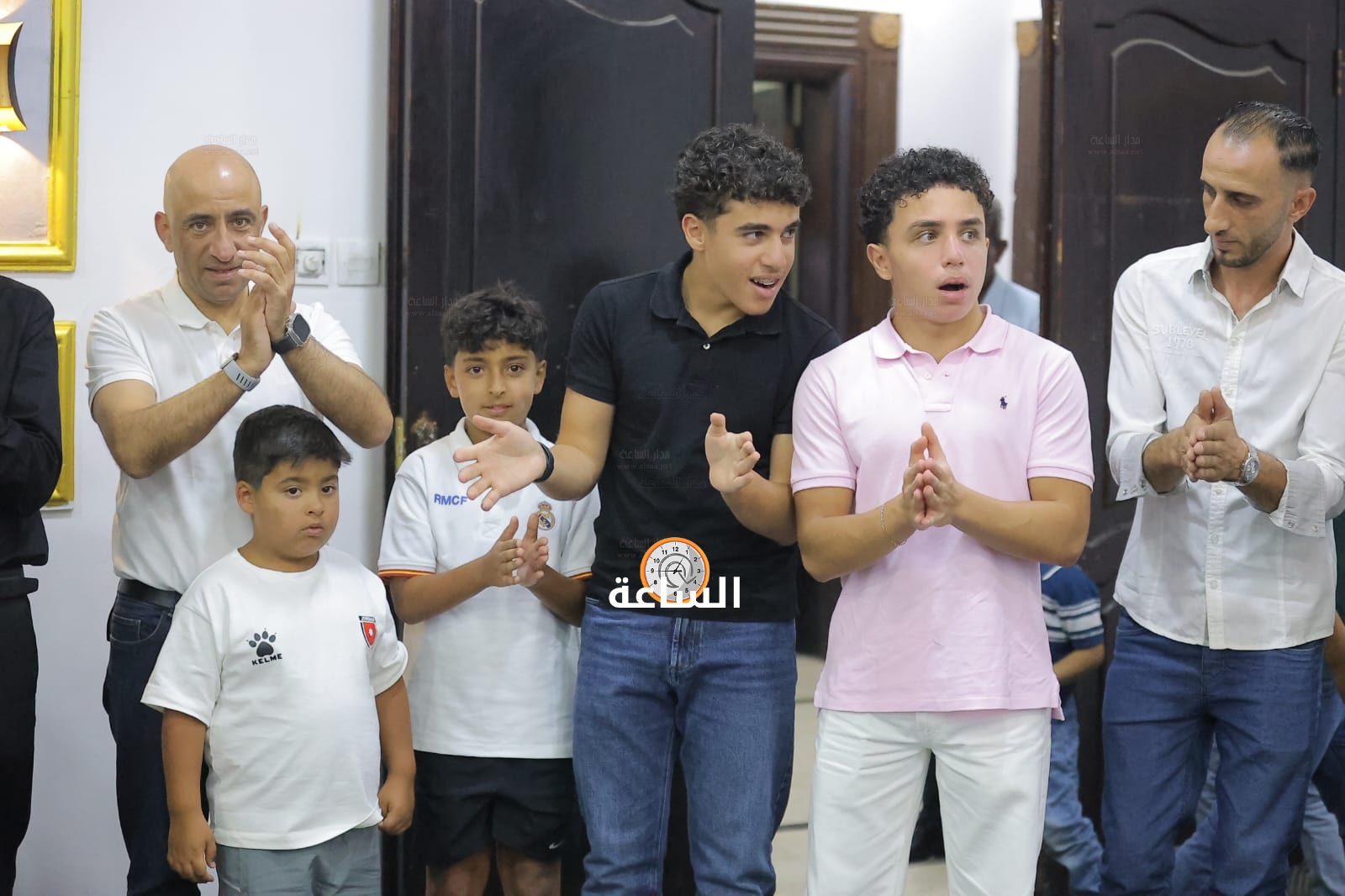 Madar Al-Saa Images 0.7280452939220202