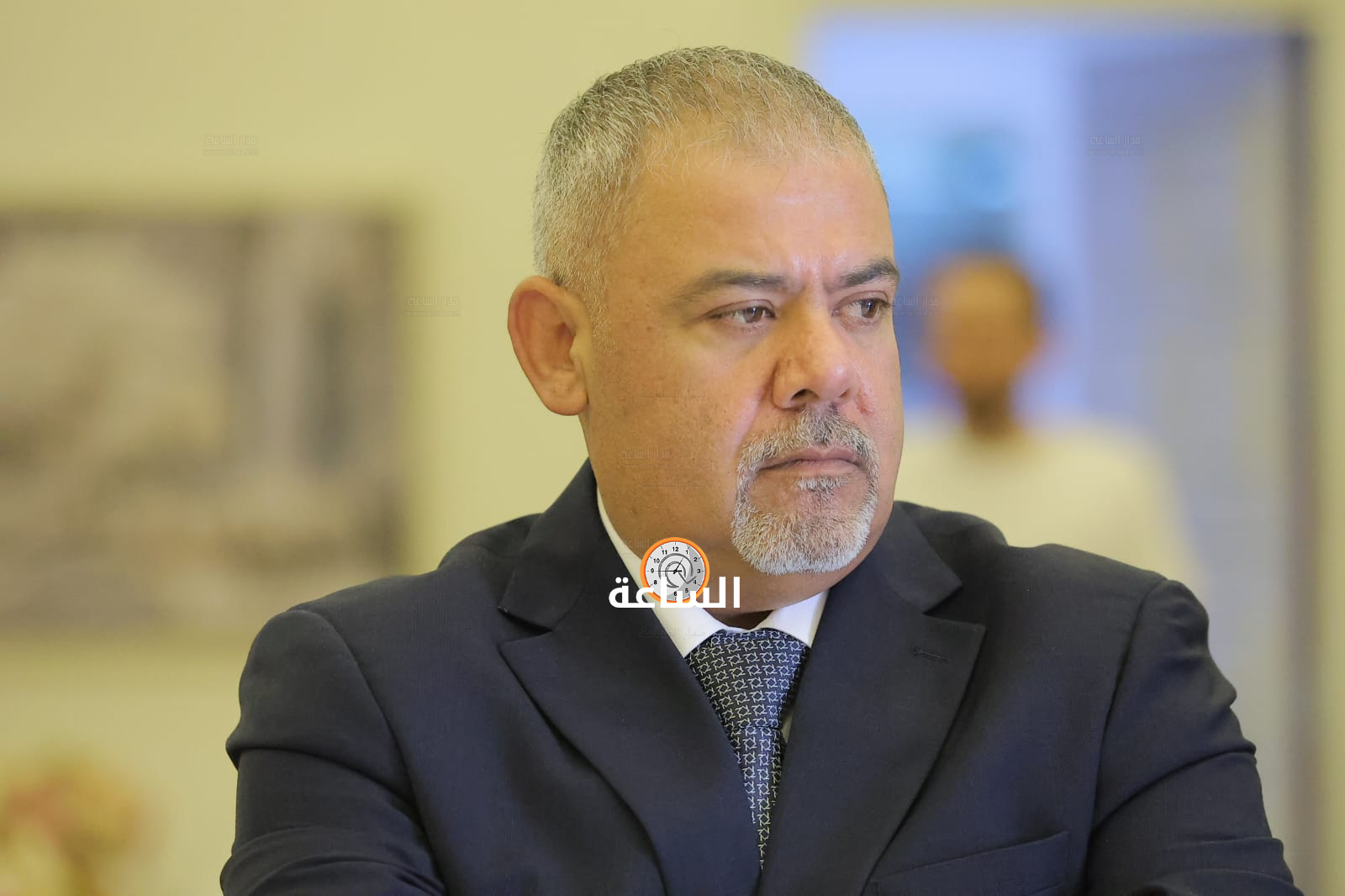 Madar Al-Saa Images 0.0814386940837486