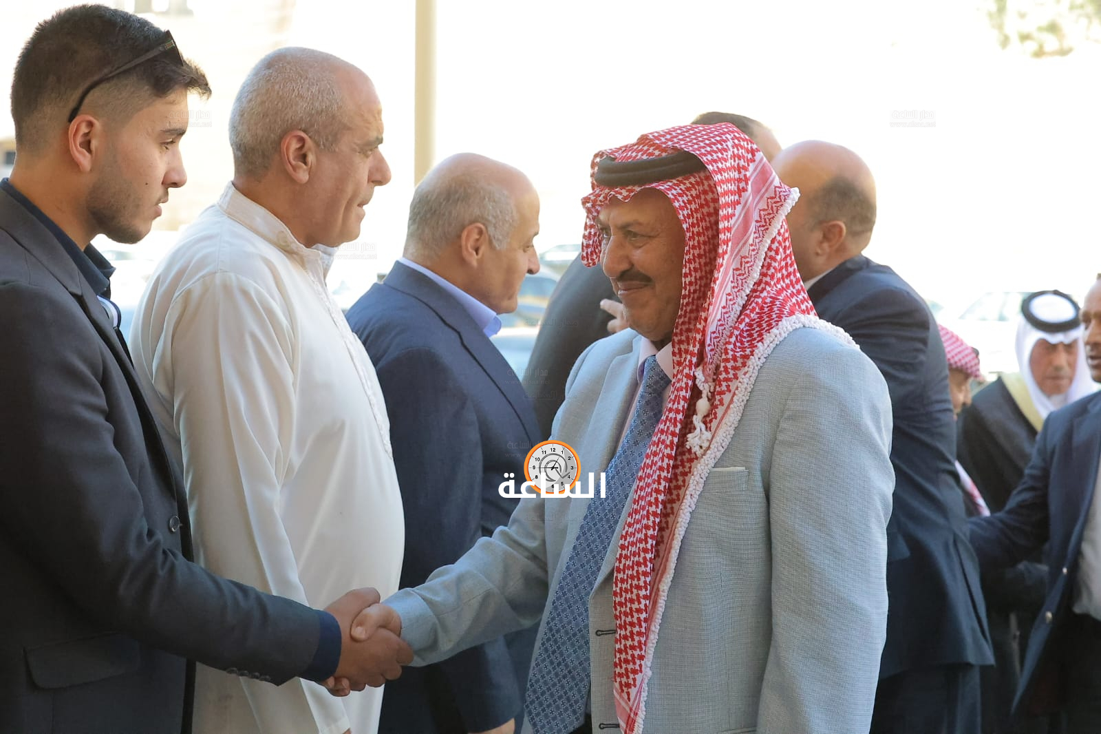 Madar Al-Saa Images 0.24321636455136164
