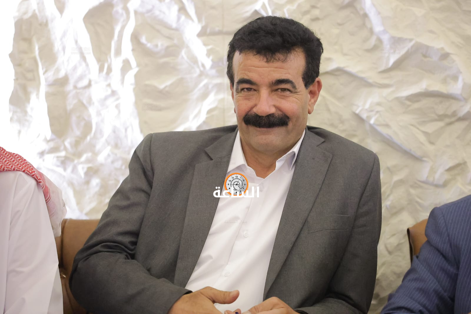 Madar Al-Saa Images 0.19081133513916115