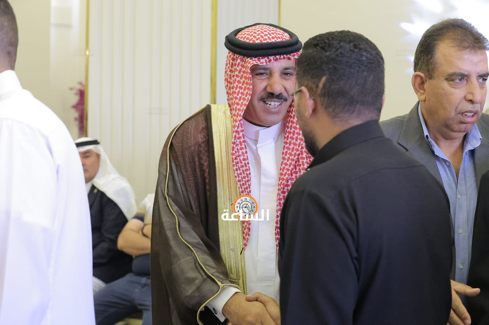 Madar Al-Saa Images 0.04327830256768095