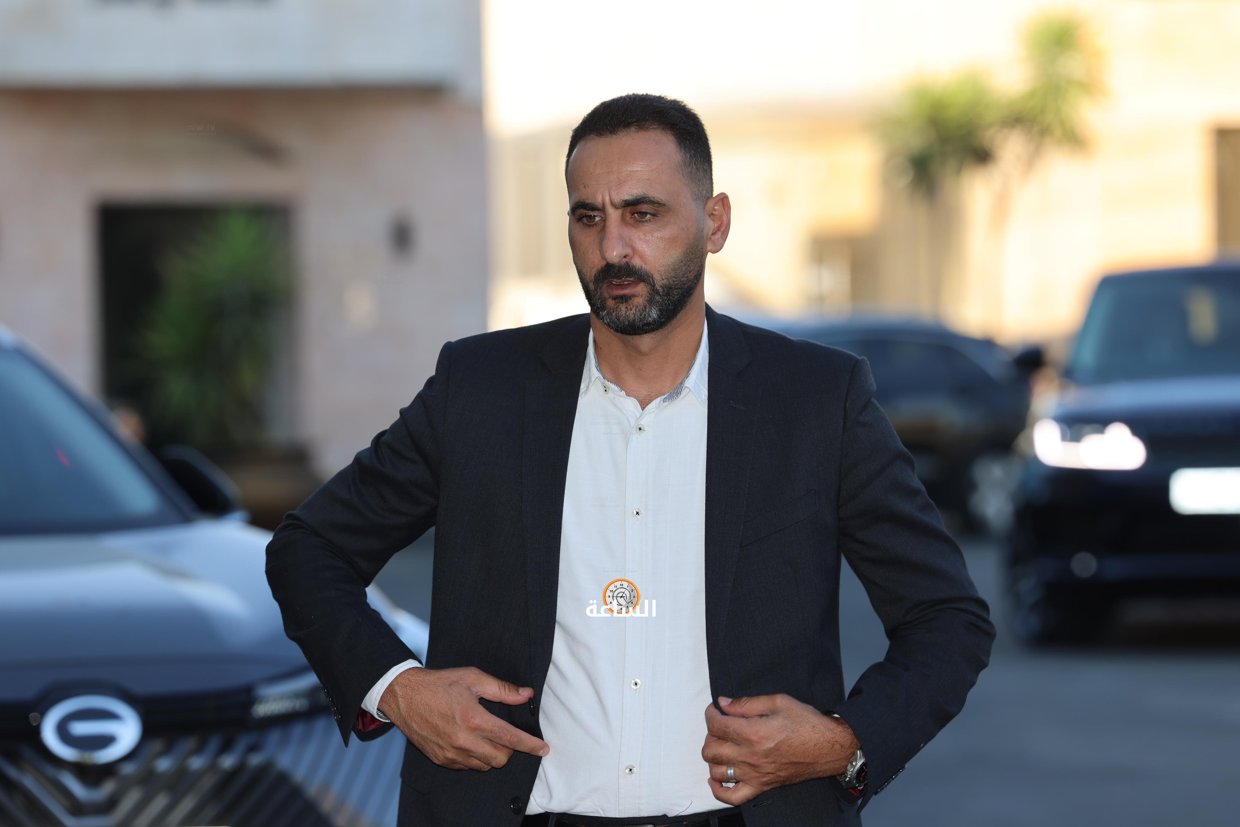 Madar Al-Saa Images 0.8937521677423749