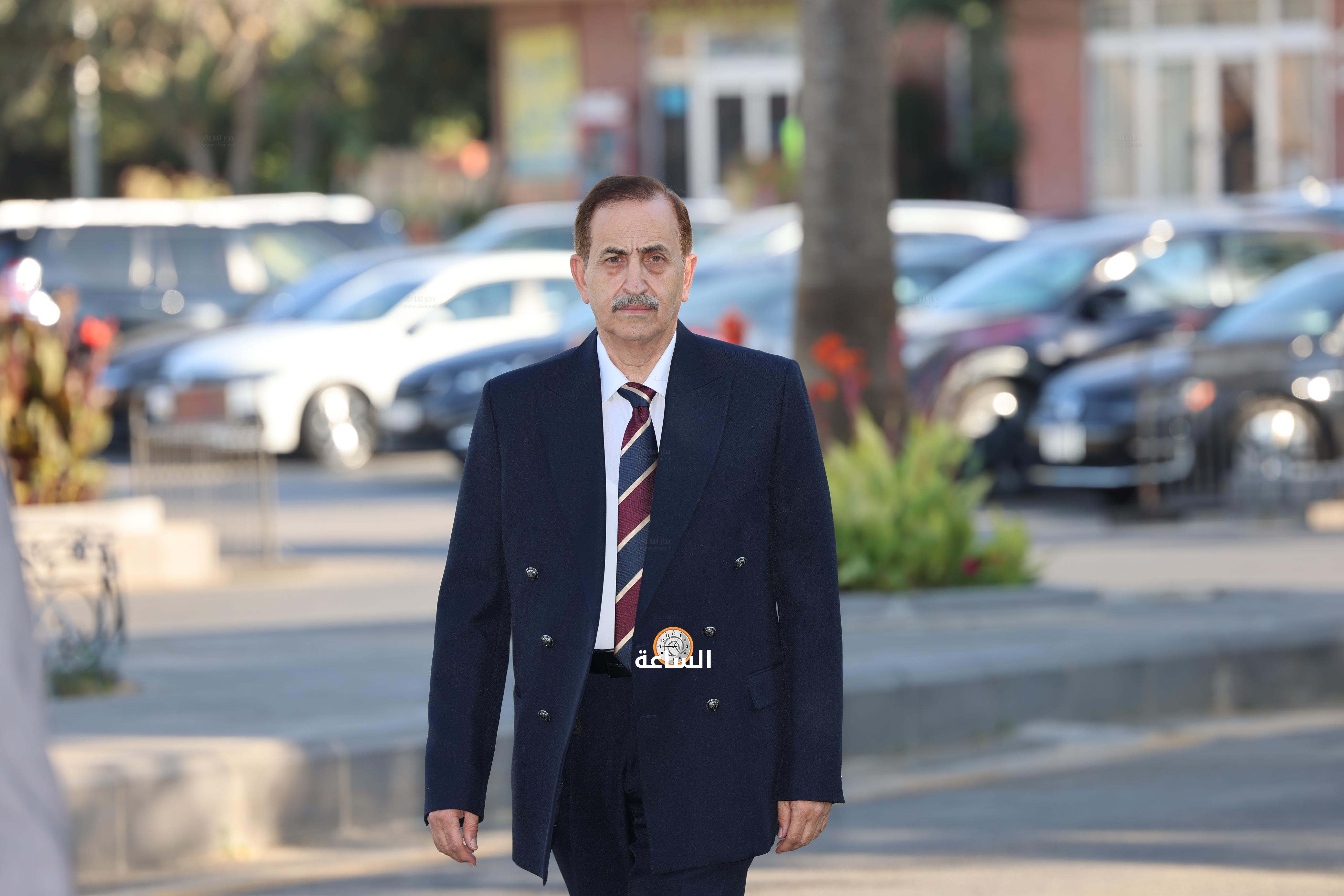 Madar Al-Saa Images 0.03586028940222141