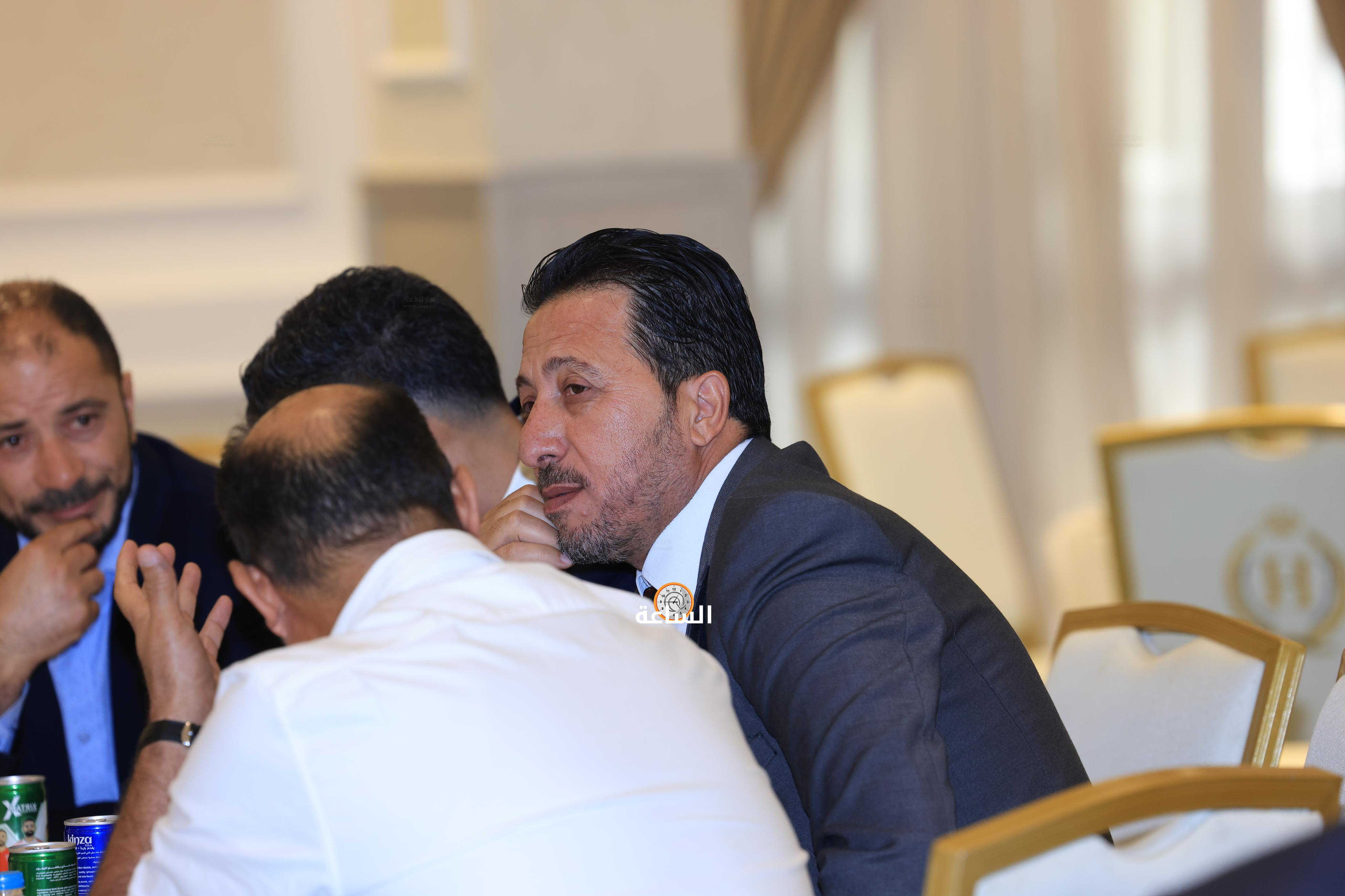 Madar Al-Saa Images 0.4912262000753328