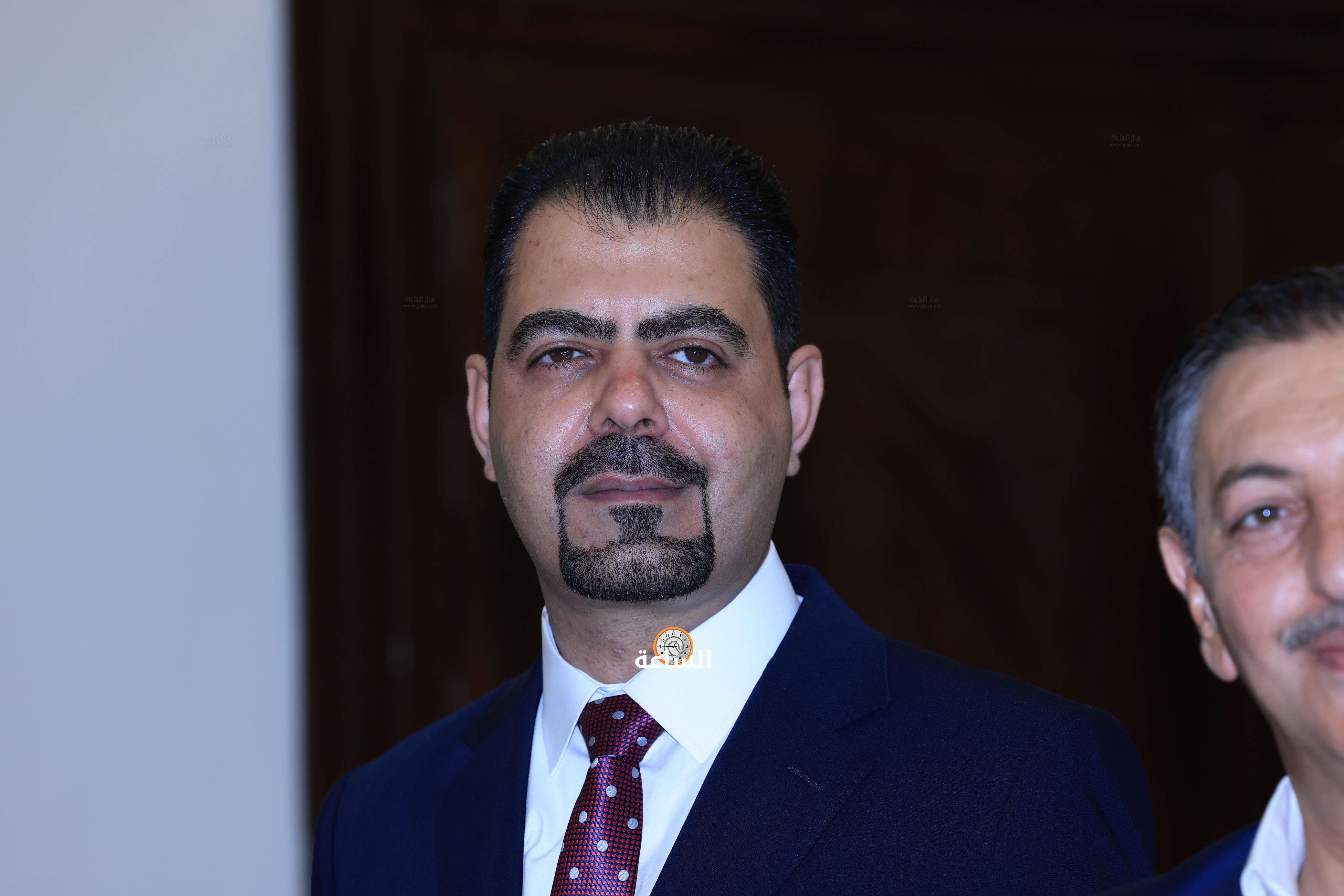 Madar Al-Saa Images 0.49131513151507866