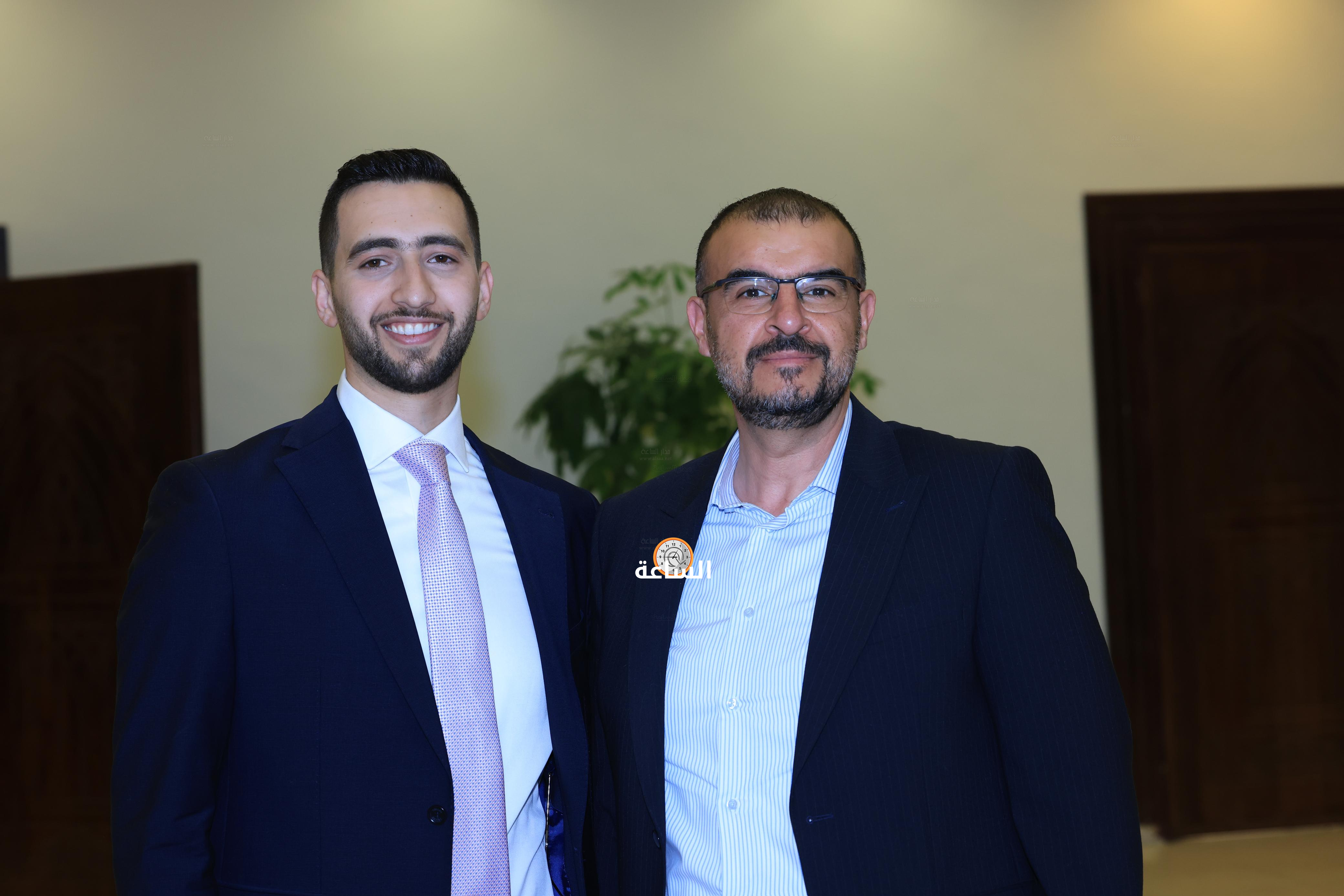 Madar Al-Saa Images 0.15857309705296396