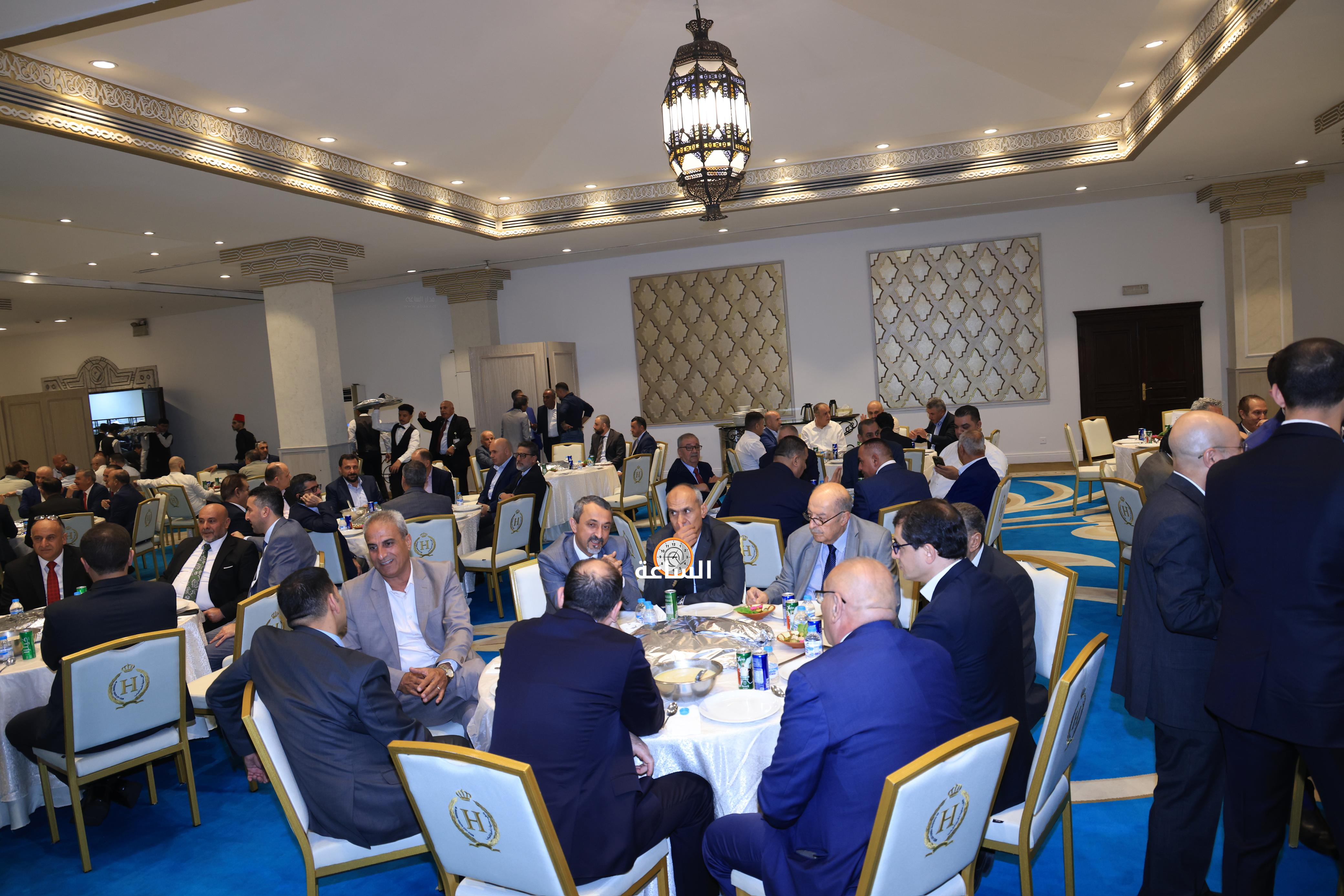 Madar Al-Saa Images 0.3168451865914479