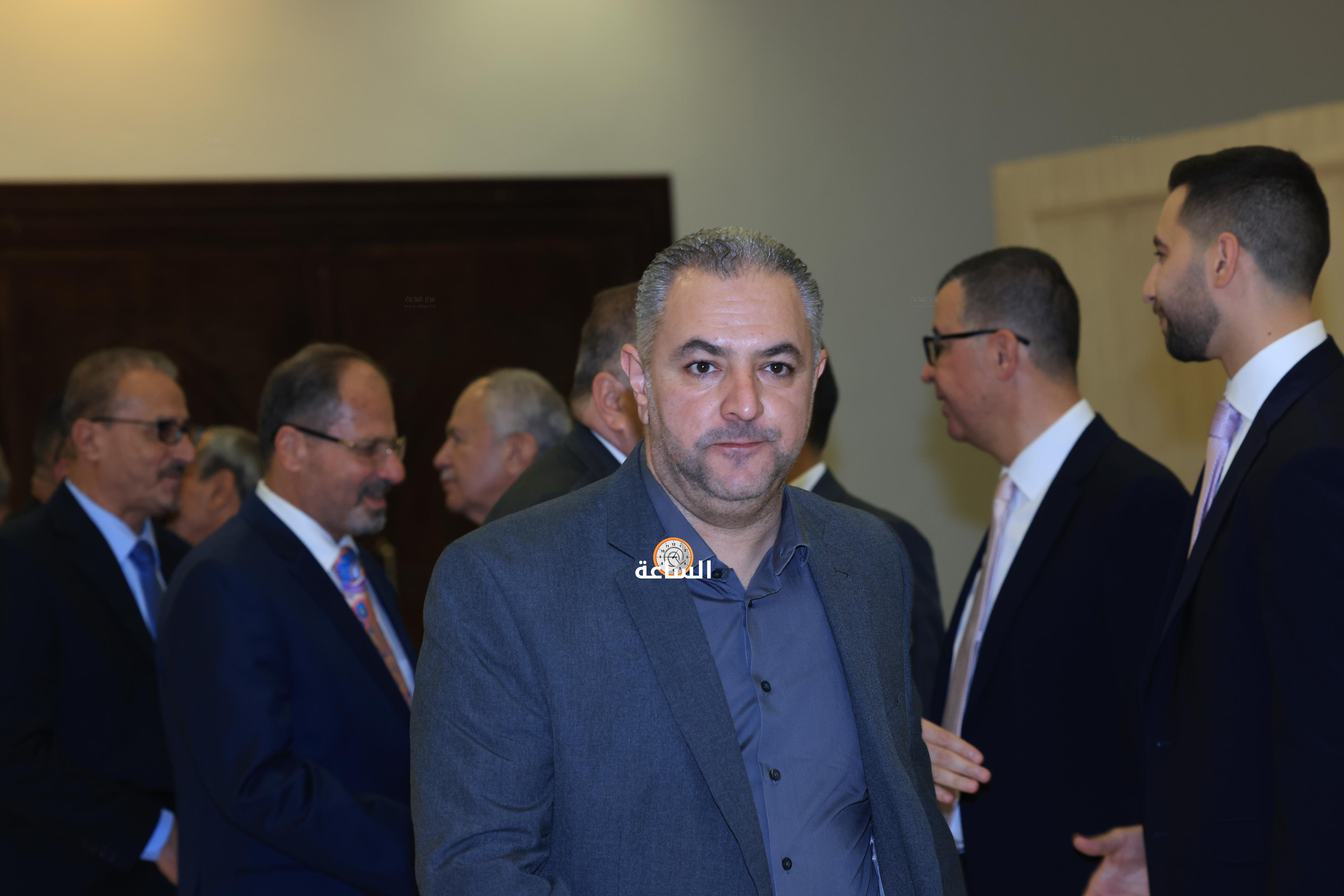 Madar Al-Saa Images 0.46979968720500154