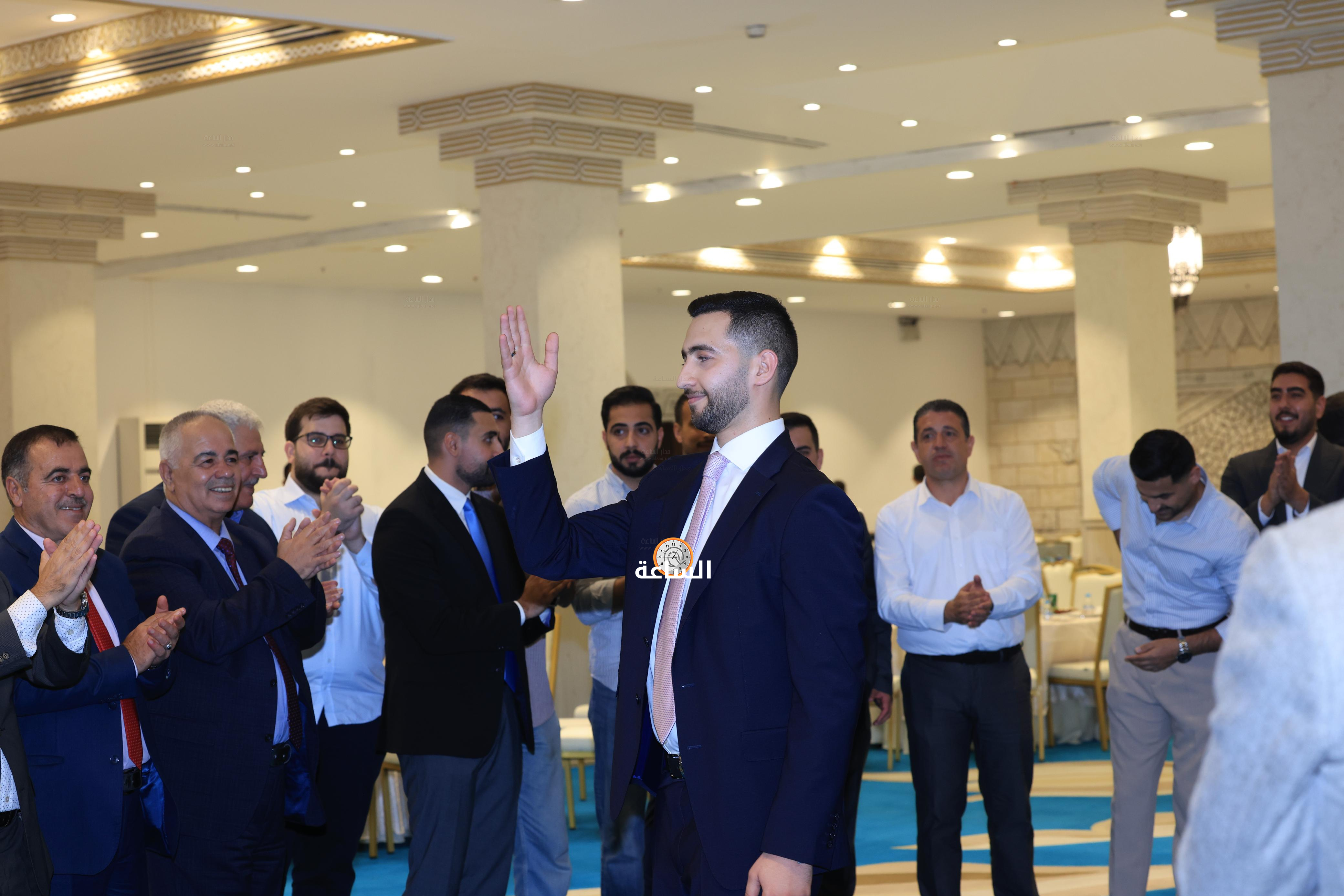 Madar Al-Saa Images 0.14118239902919016