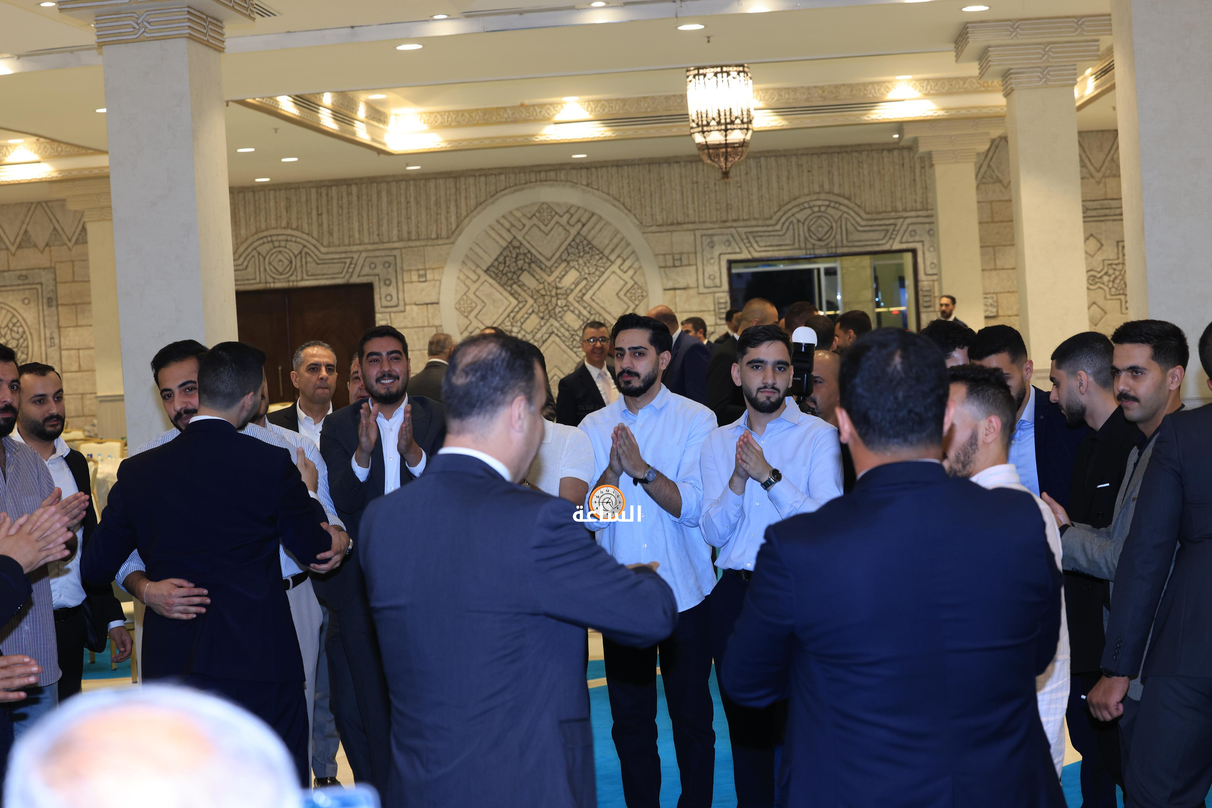 Madar Al-Saa Images 0.45330893168268027