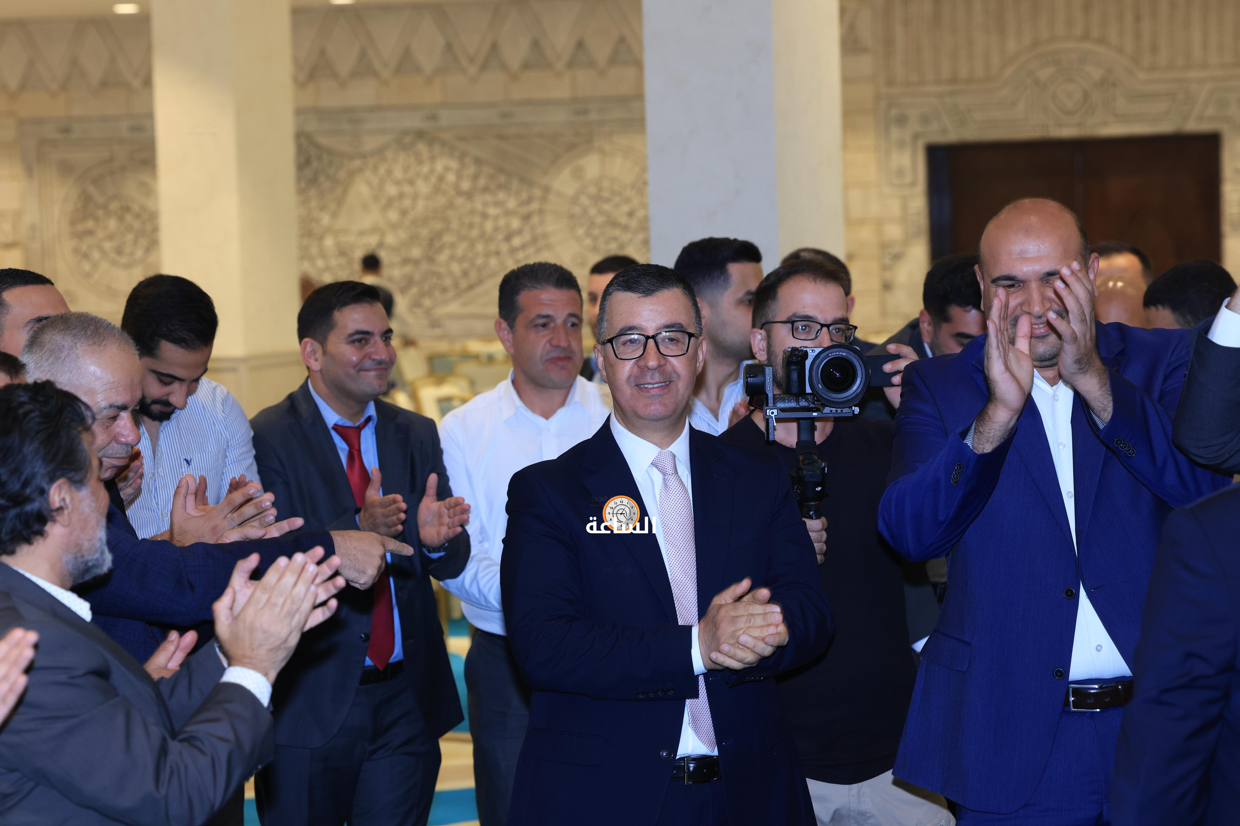 Madar Al-Saa Images 0.6738810716101913