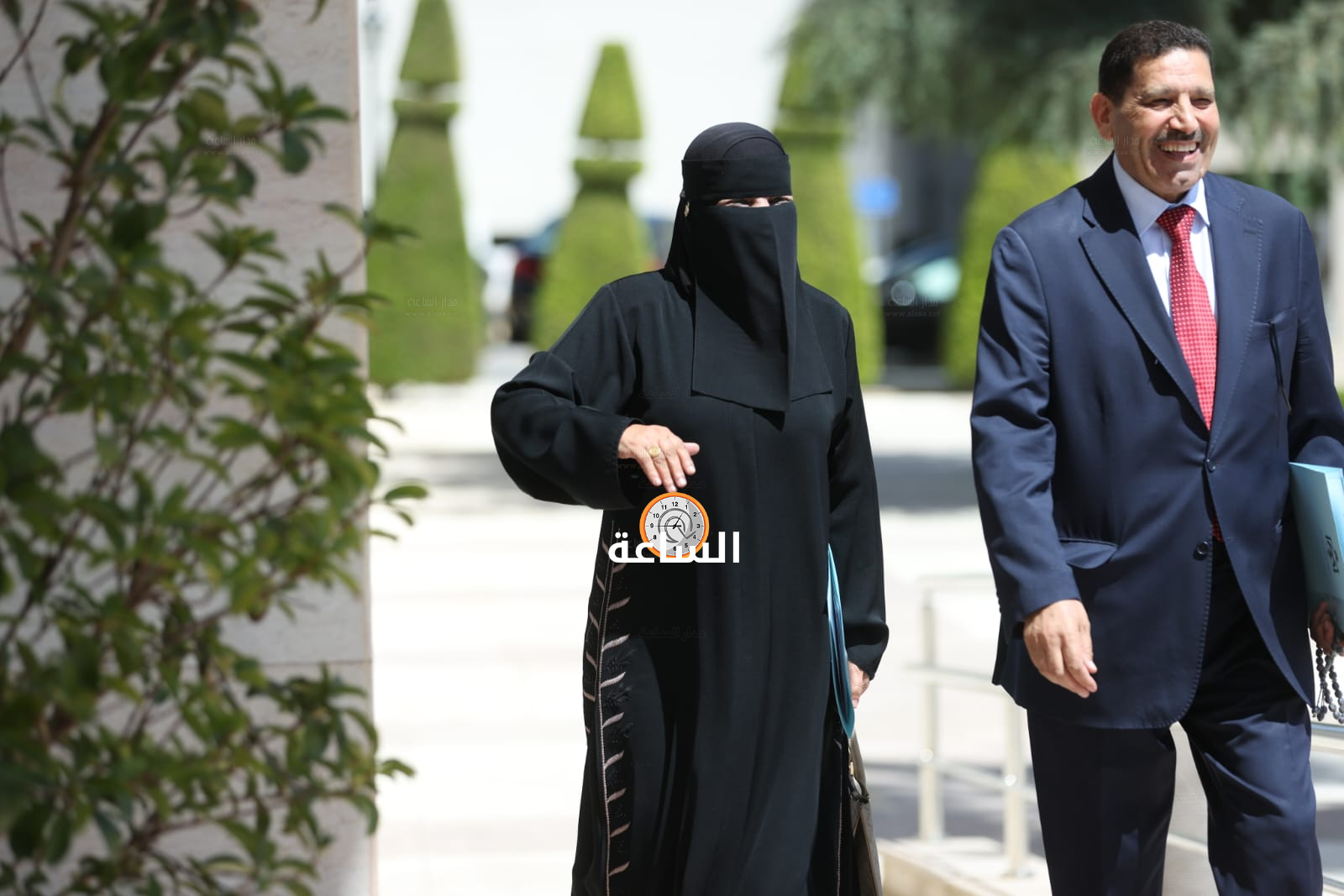 Madar Al-Saa Images 0.057940107574843025