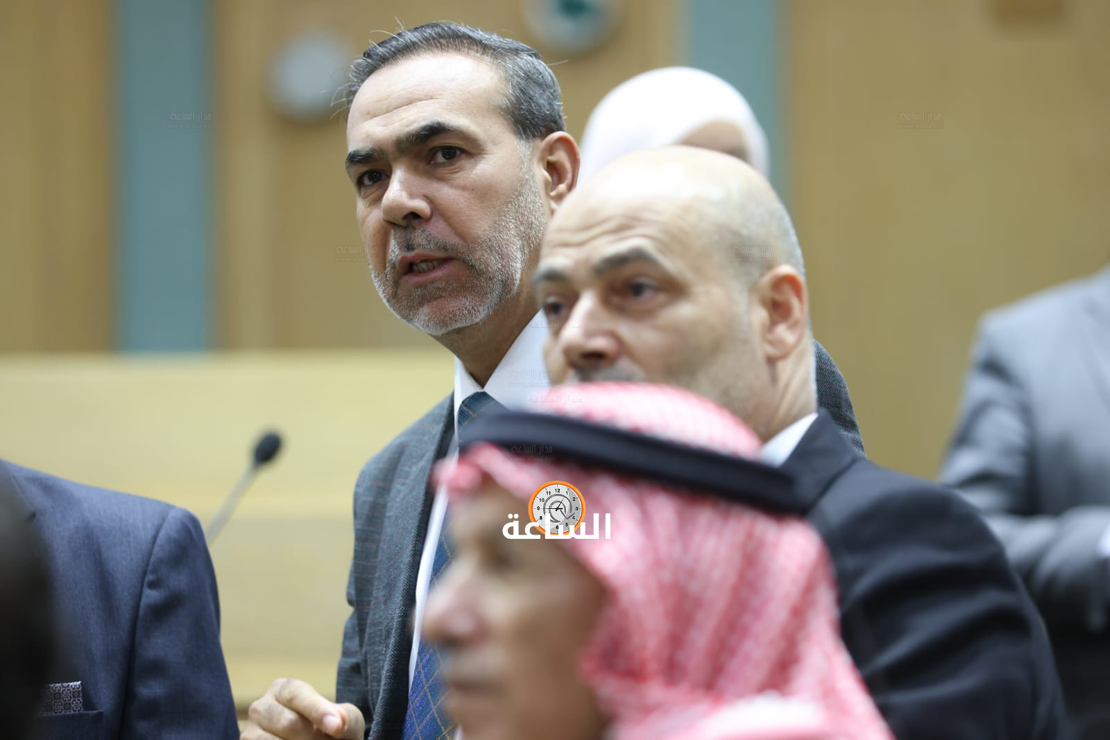 Madar Al-Saa Images 0.25243139857426744
