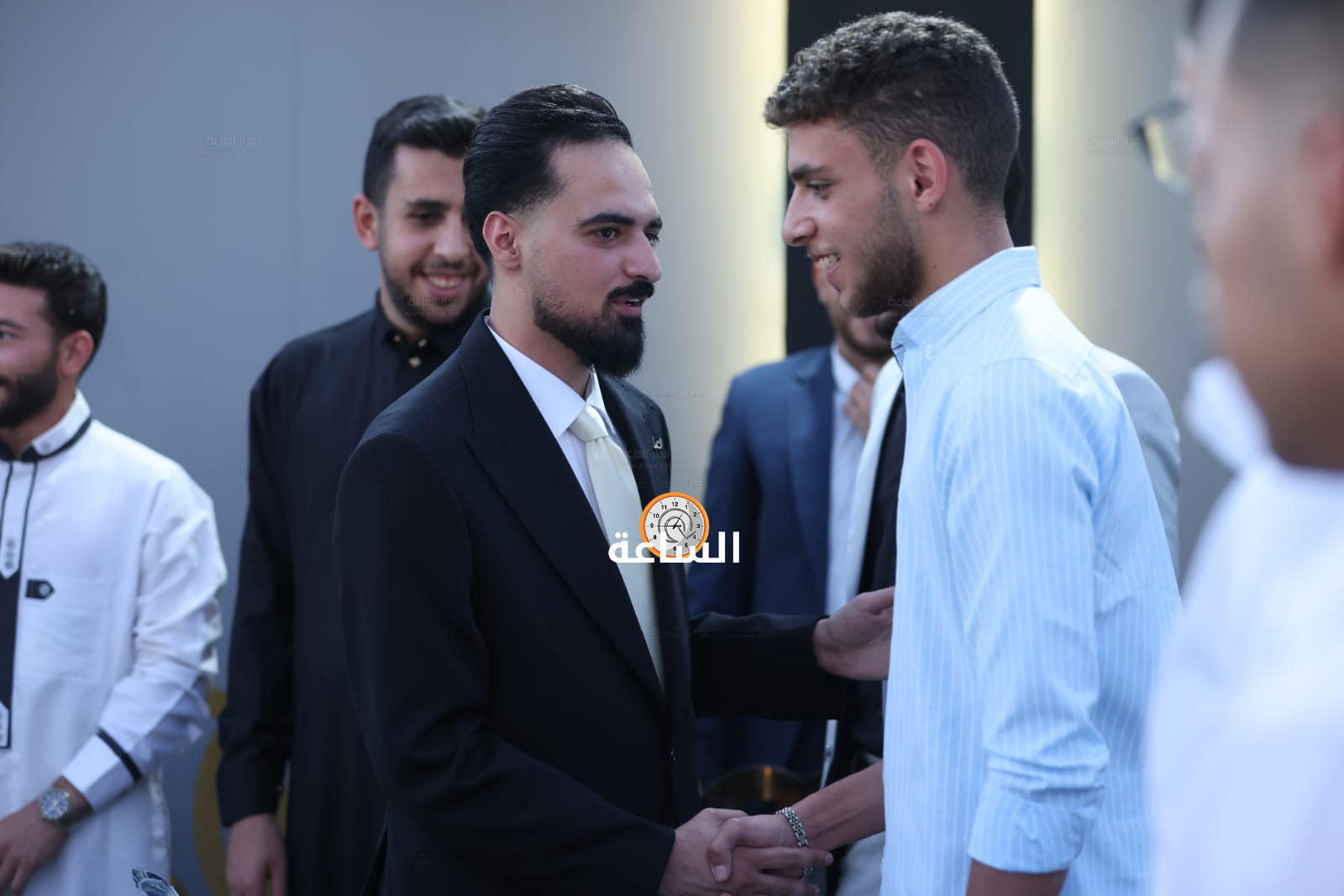 Madar Al-Saa Images 0.5644945515859485