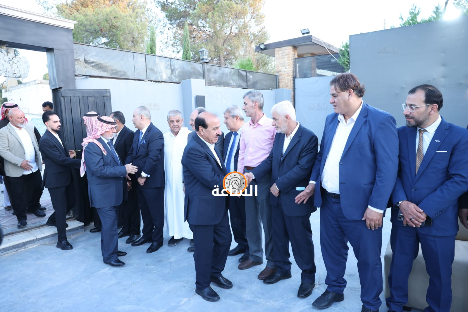Madar Al-Saa Images 0.364941084864427