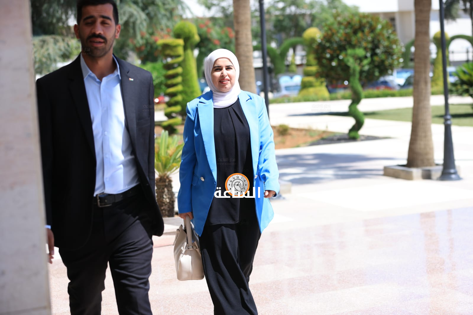 Madar Al-Saa Images 0.453602368067905