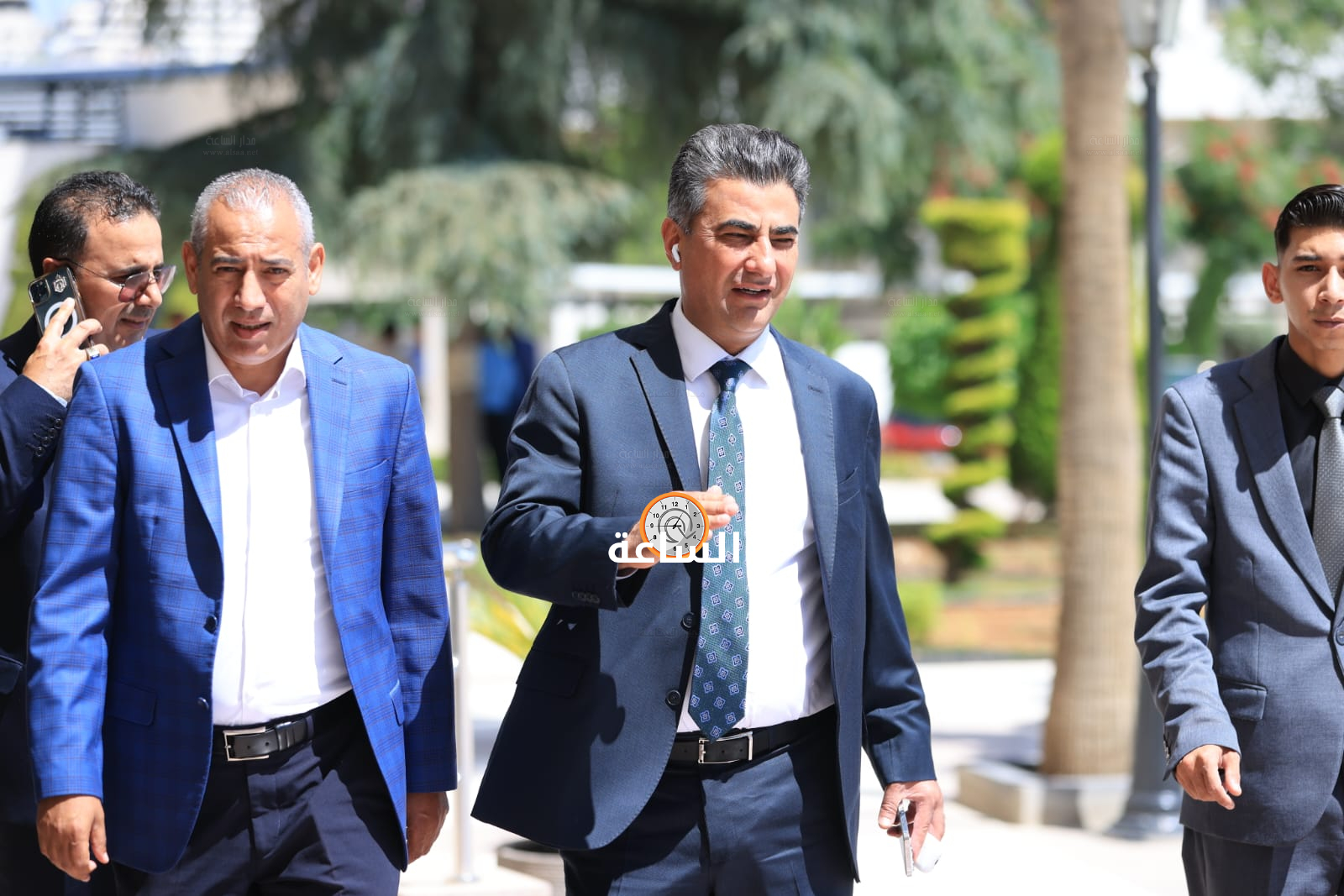 Madar Al-Saa Images 0.8990934757749155