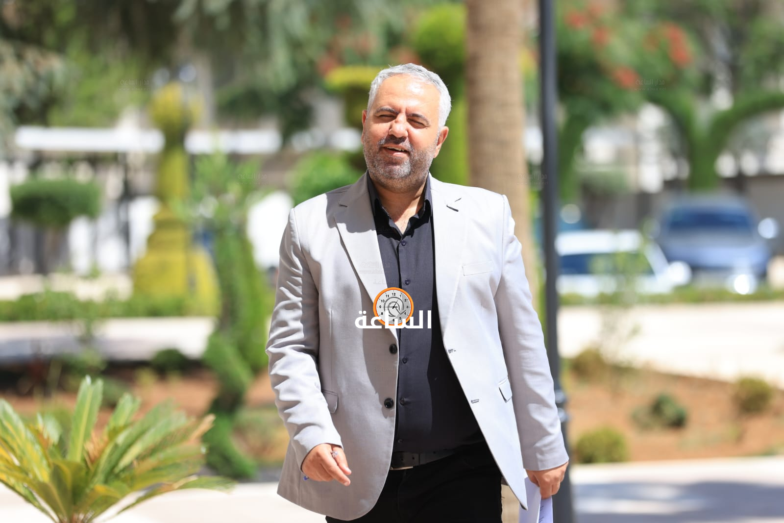 Madar Al-Saa Images 0.8699102537488689