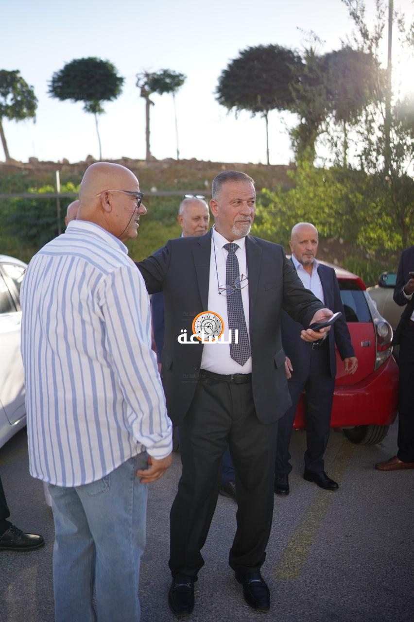 Madar Al-Saa Images 0.9560792305496408