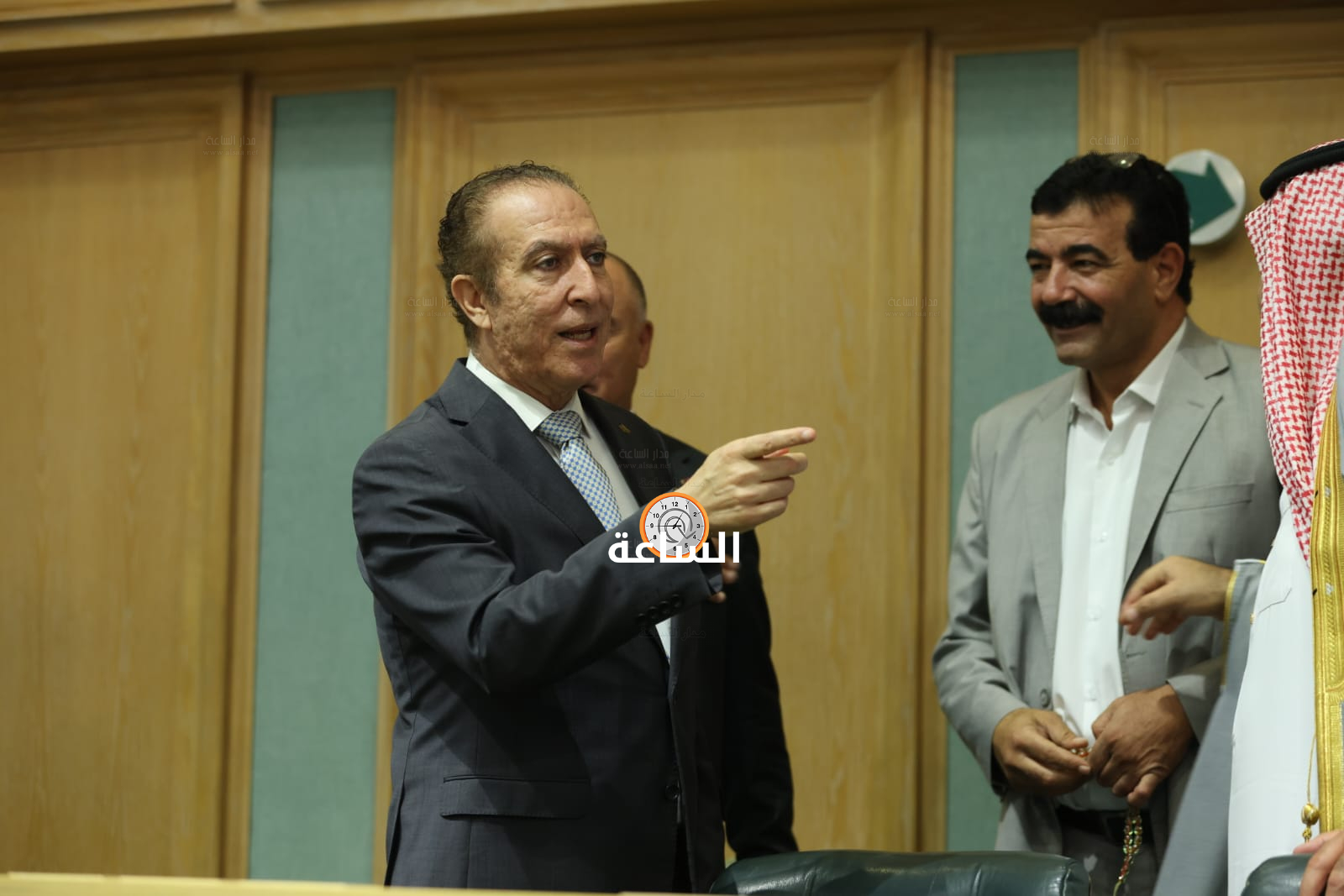 Madar Al-Saa Images 0.455787930439818