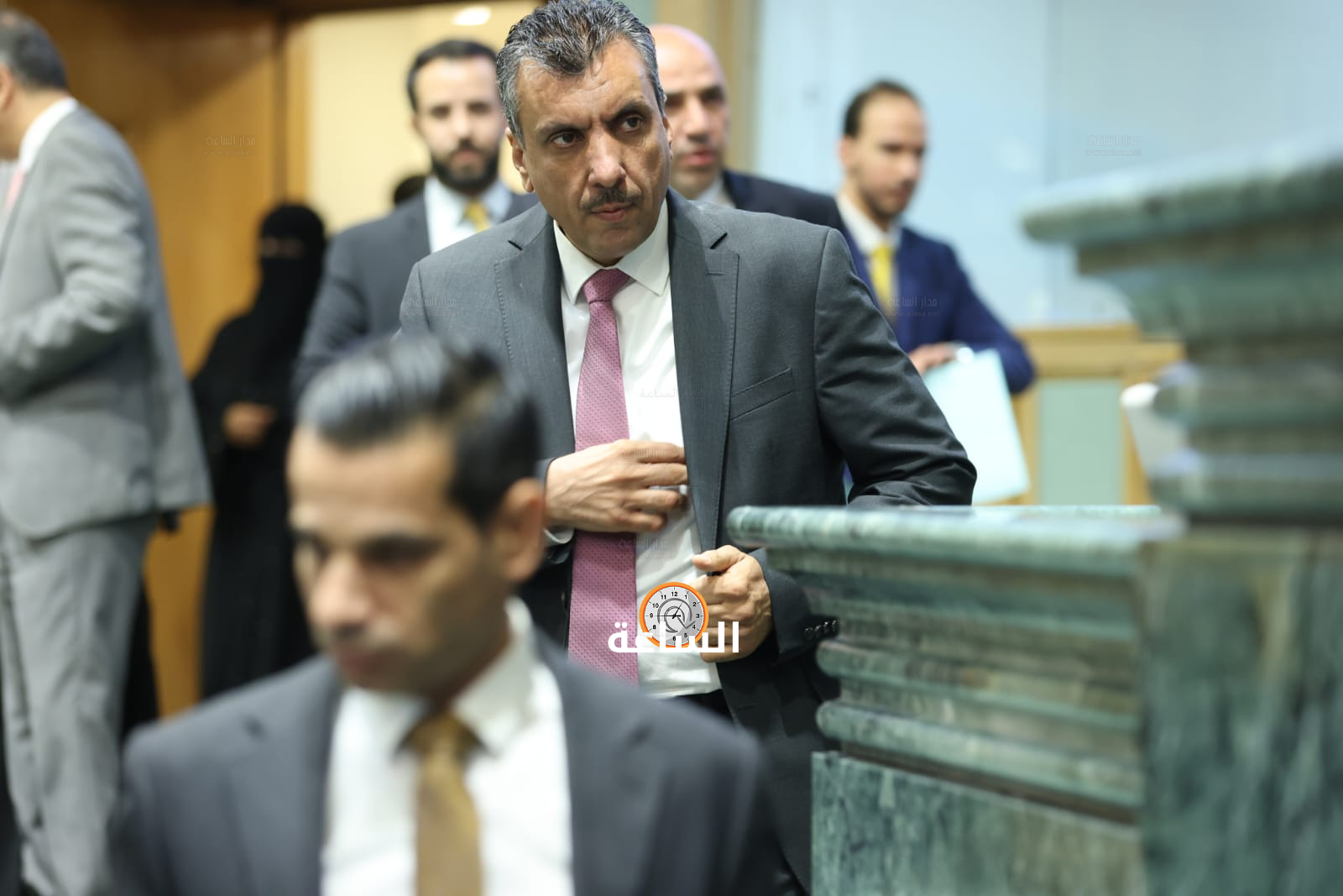 Madar Al-Saa Images 0.36020095571512245