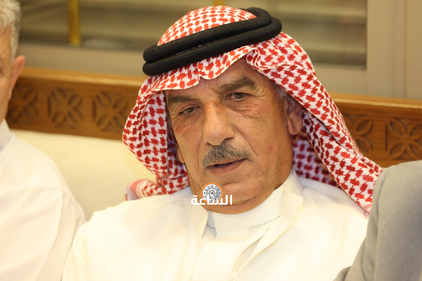Madar Al-Saa Images 0.8621325527865367