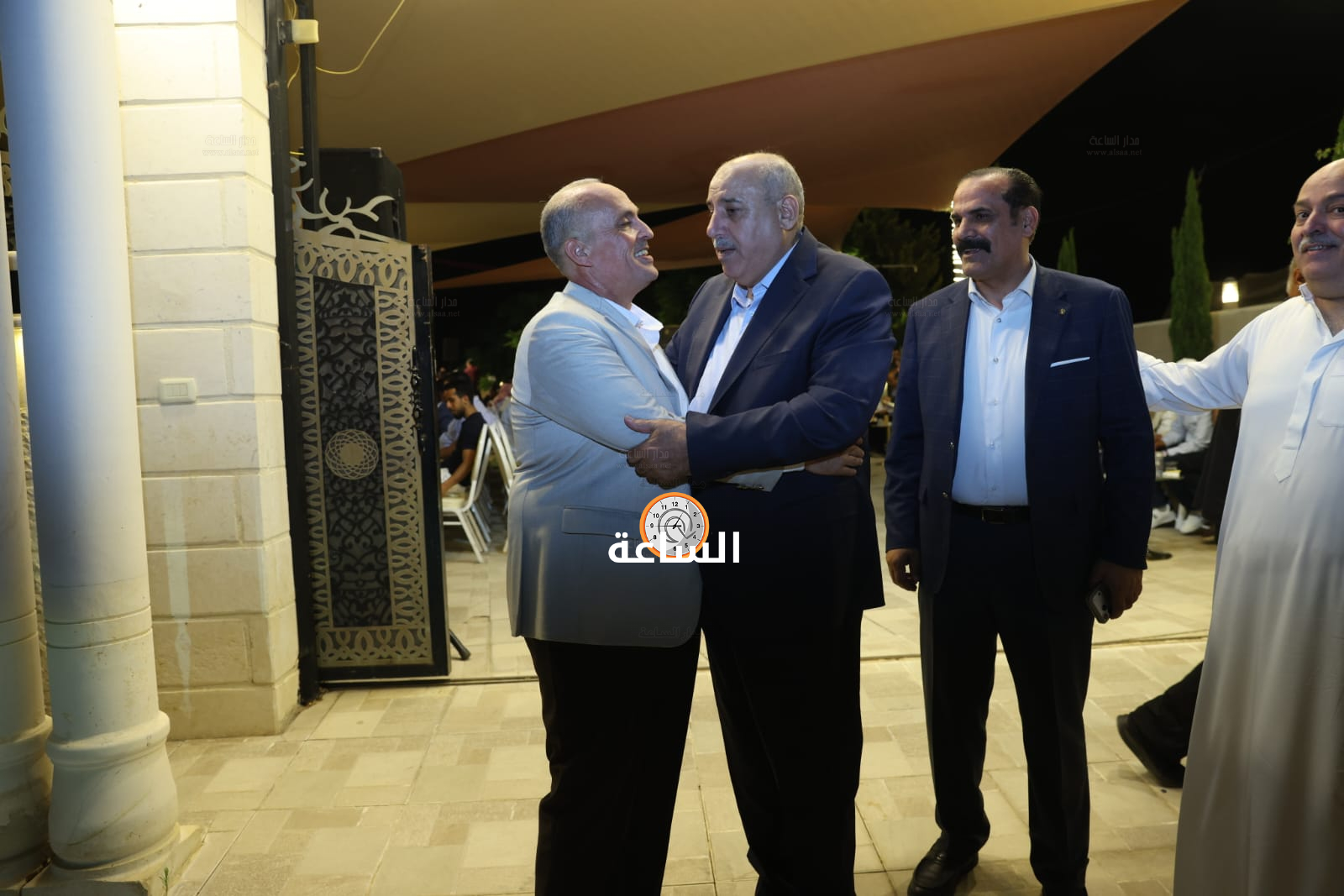 Madar Al-Saa Images 0.7676950682359116