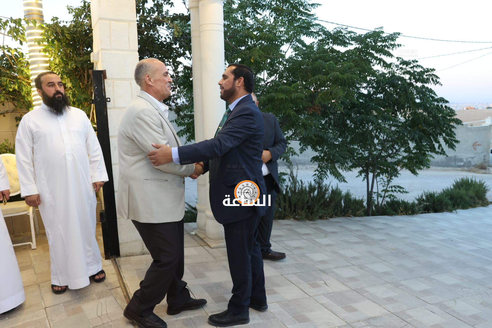 Madar Al-Saa Images 0.684118724845131