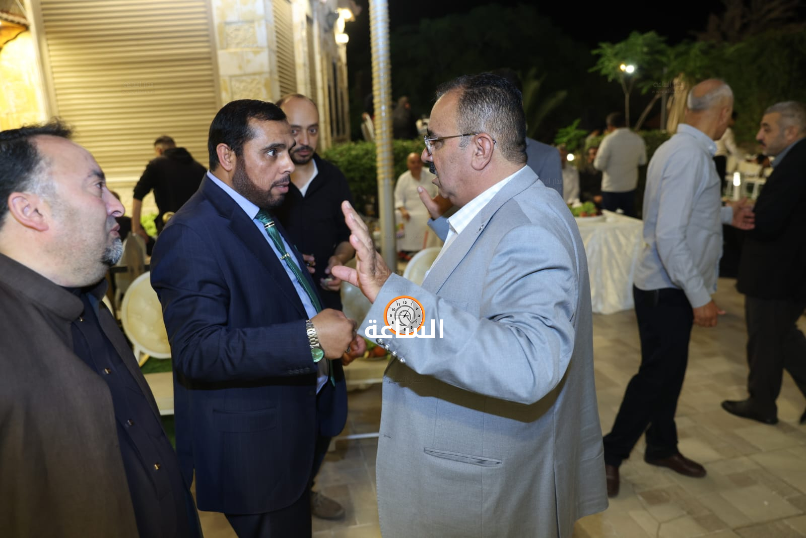 Madar Al-Saa Images 0.600457793789893