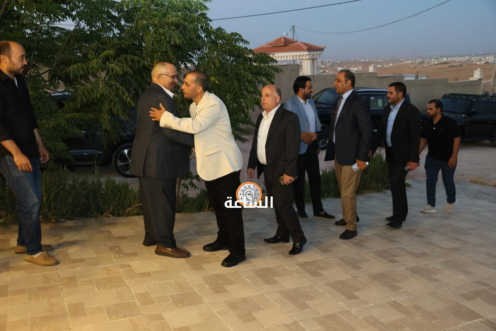 Madar Al-Saa Images 0.9232674056169222