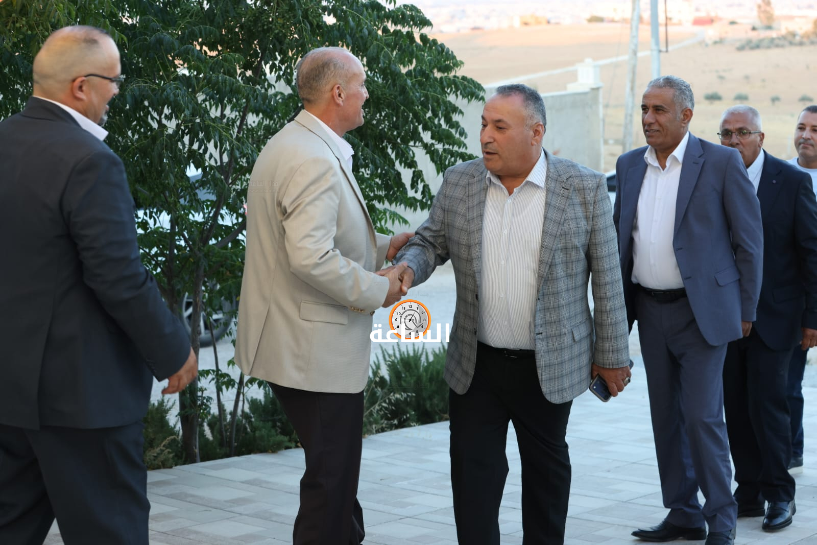 Madar Al-Saa Images 0.8082076211156922