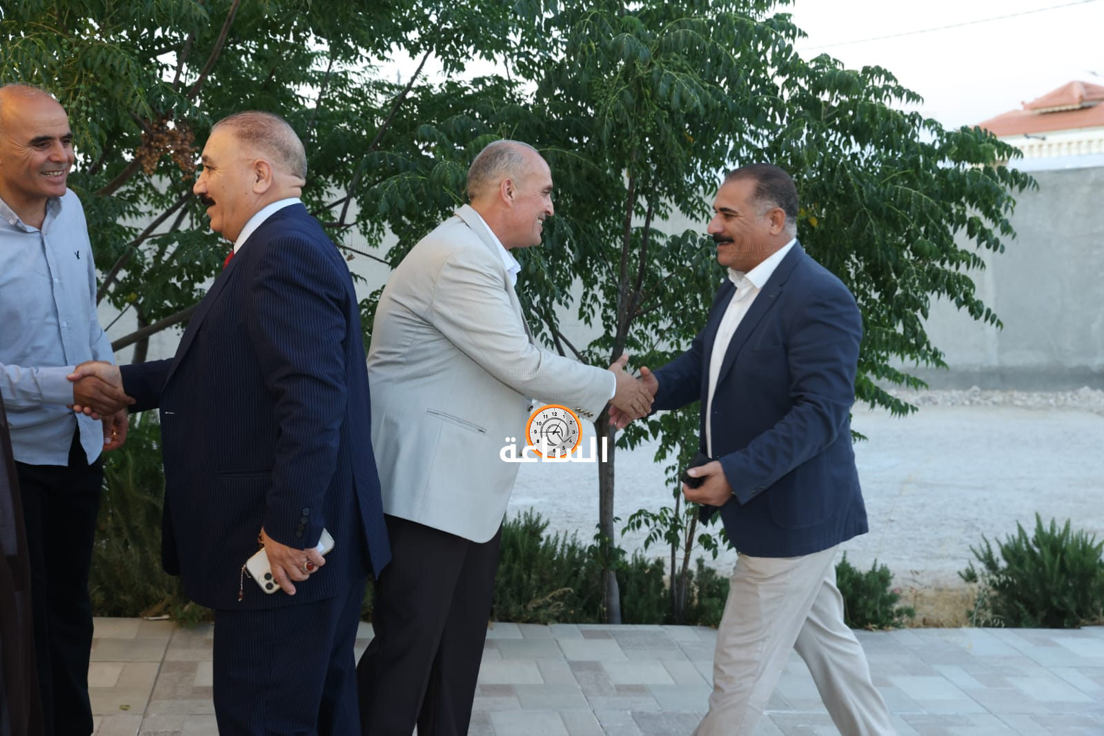 Madar Al-Saa Images 0.062496525790228796
