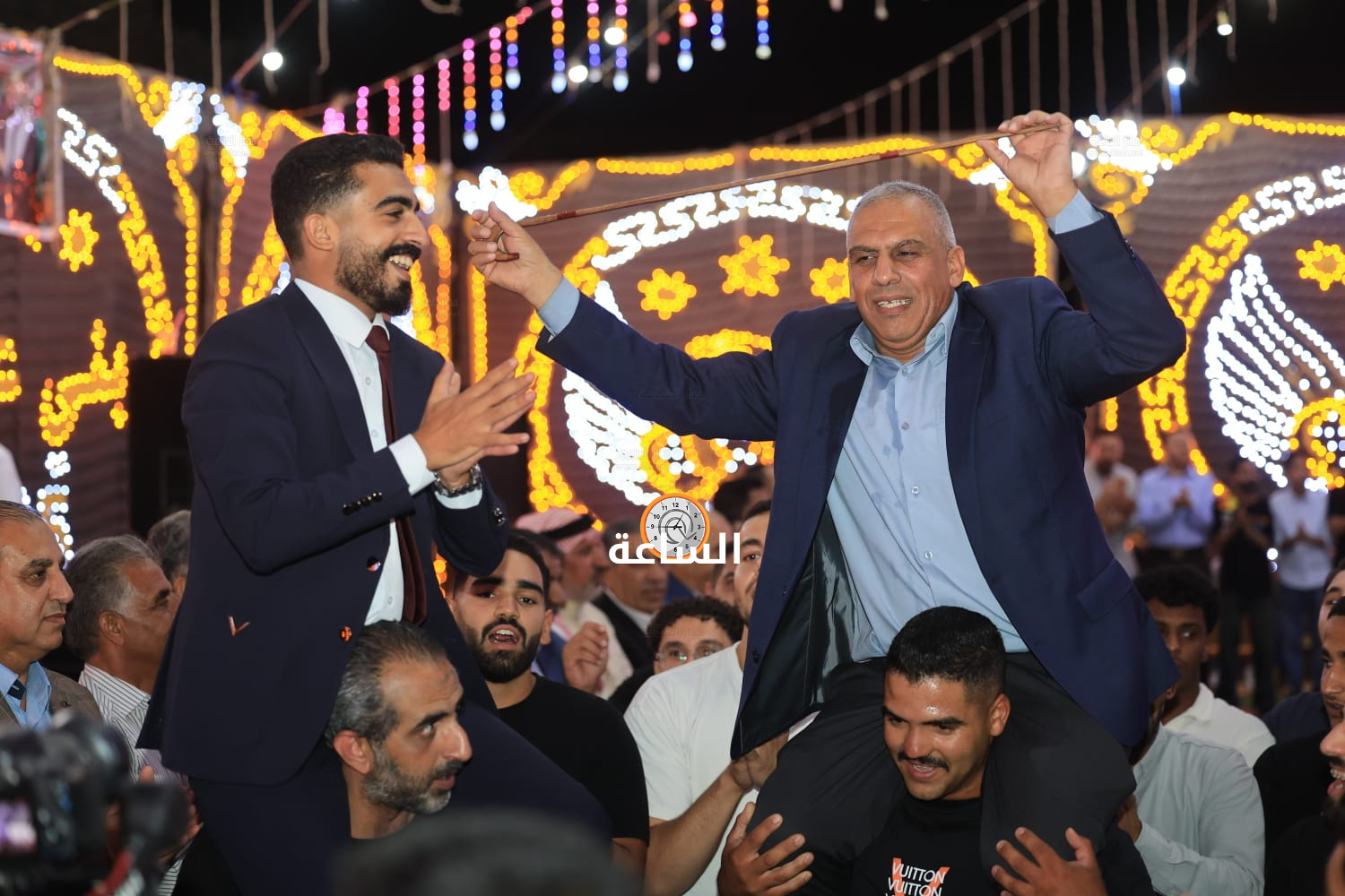 Madar Al-Saa Images 0.8342076669621331