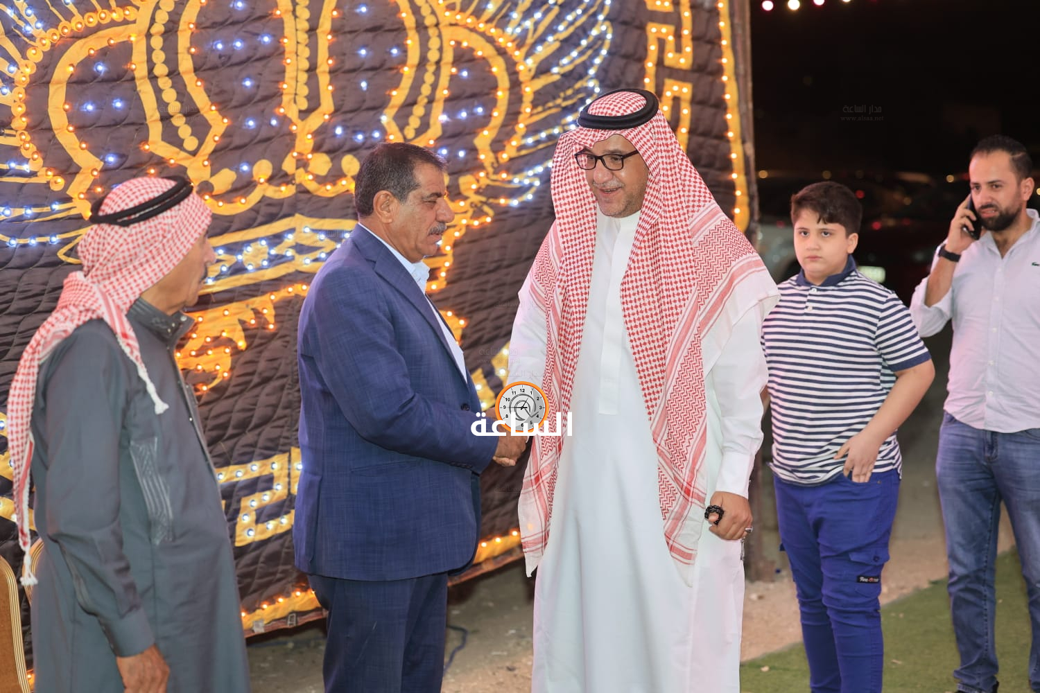 Madar Al-Saa Images 0.7848653836453287