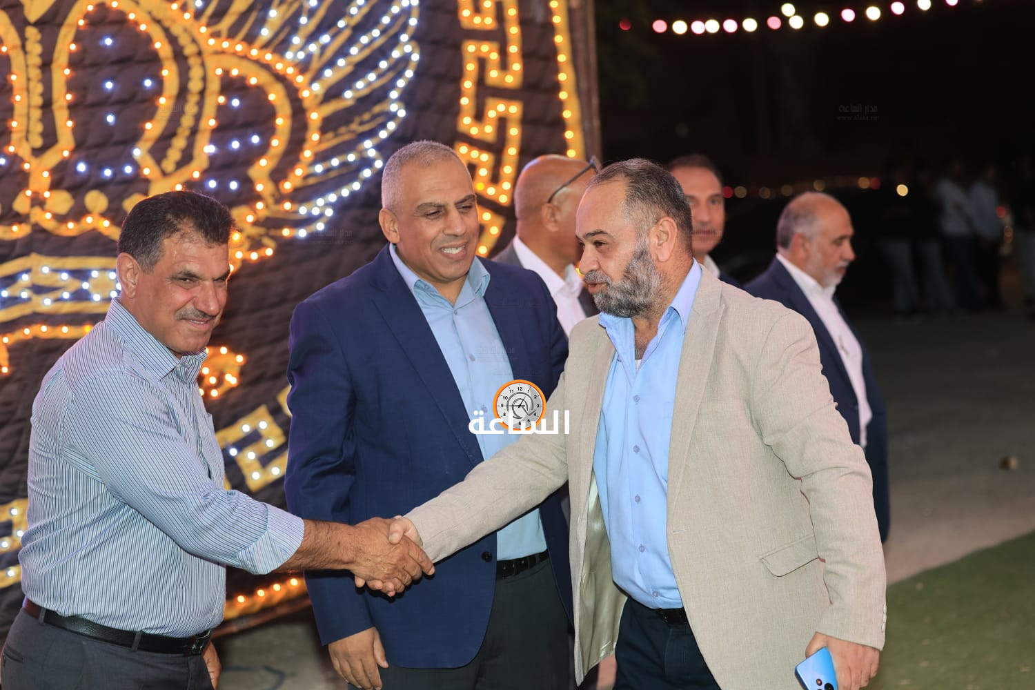 Madar Al-Saa Images 0.24210236150195652