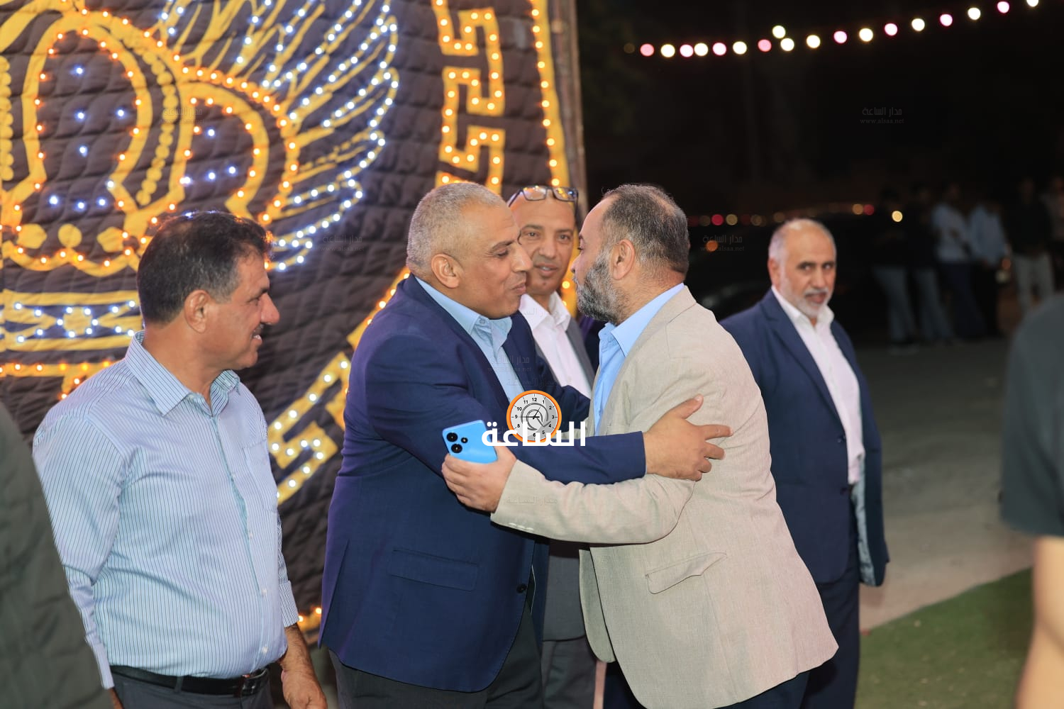 Madar Al-Saa Images 0.007440753972547842