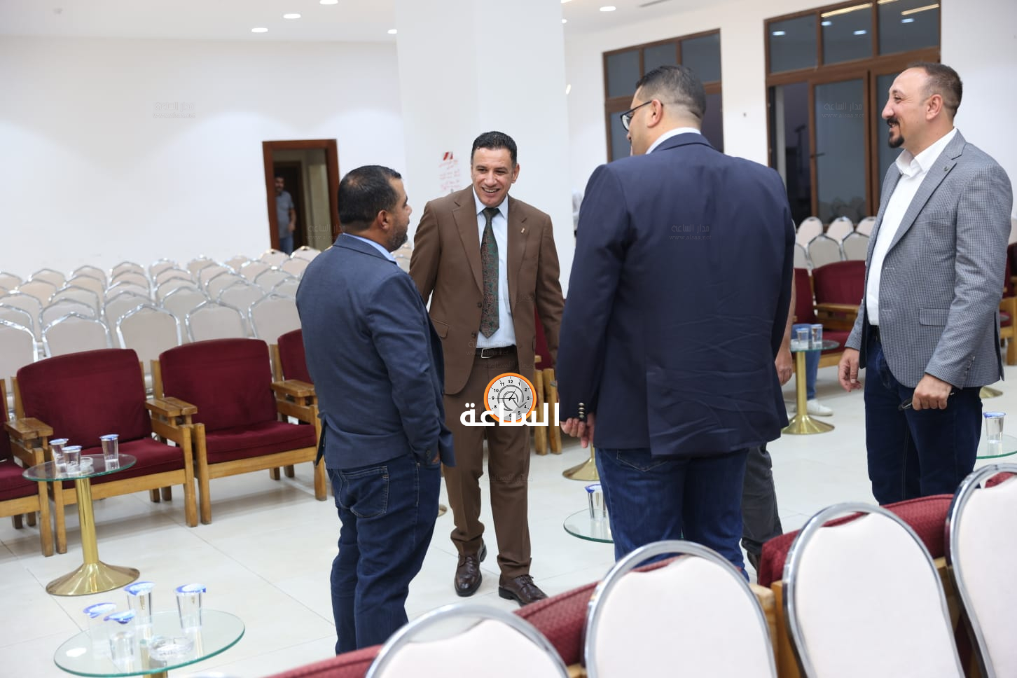 Madar Al-Saa Images 0.183656238239574