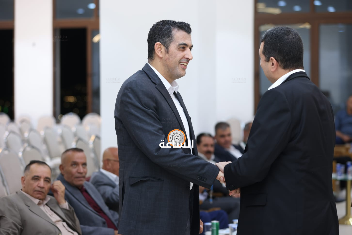 Madar Al-Saa Images 0.9766949584475733
