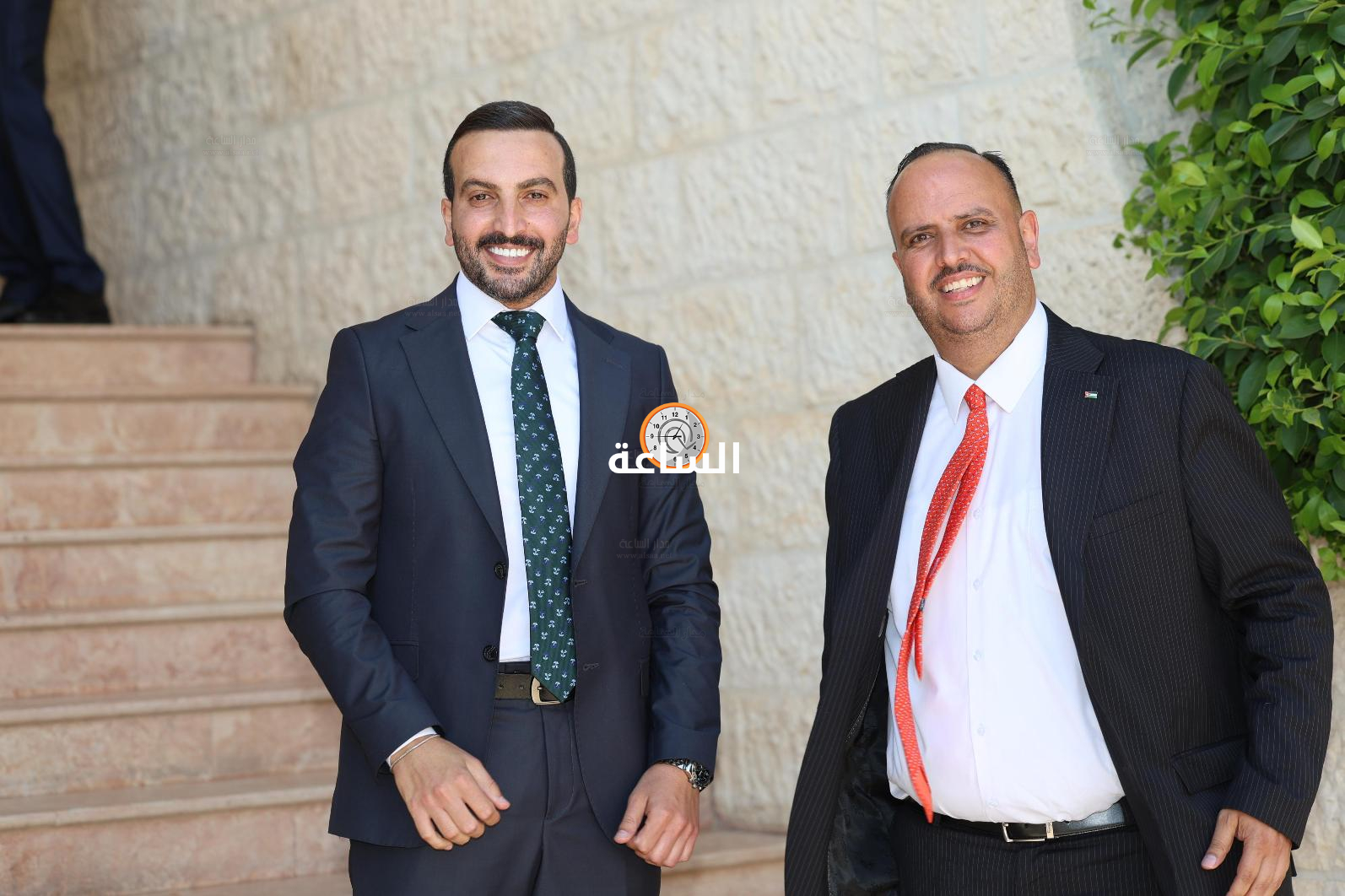 Madar Al-Saa Images 0.38218415535613826