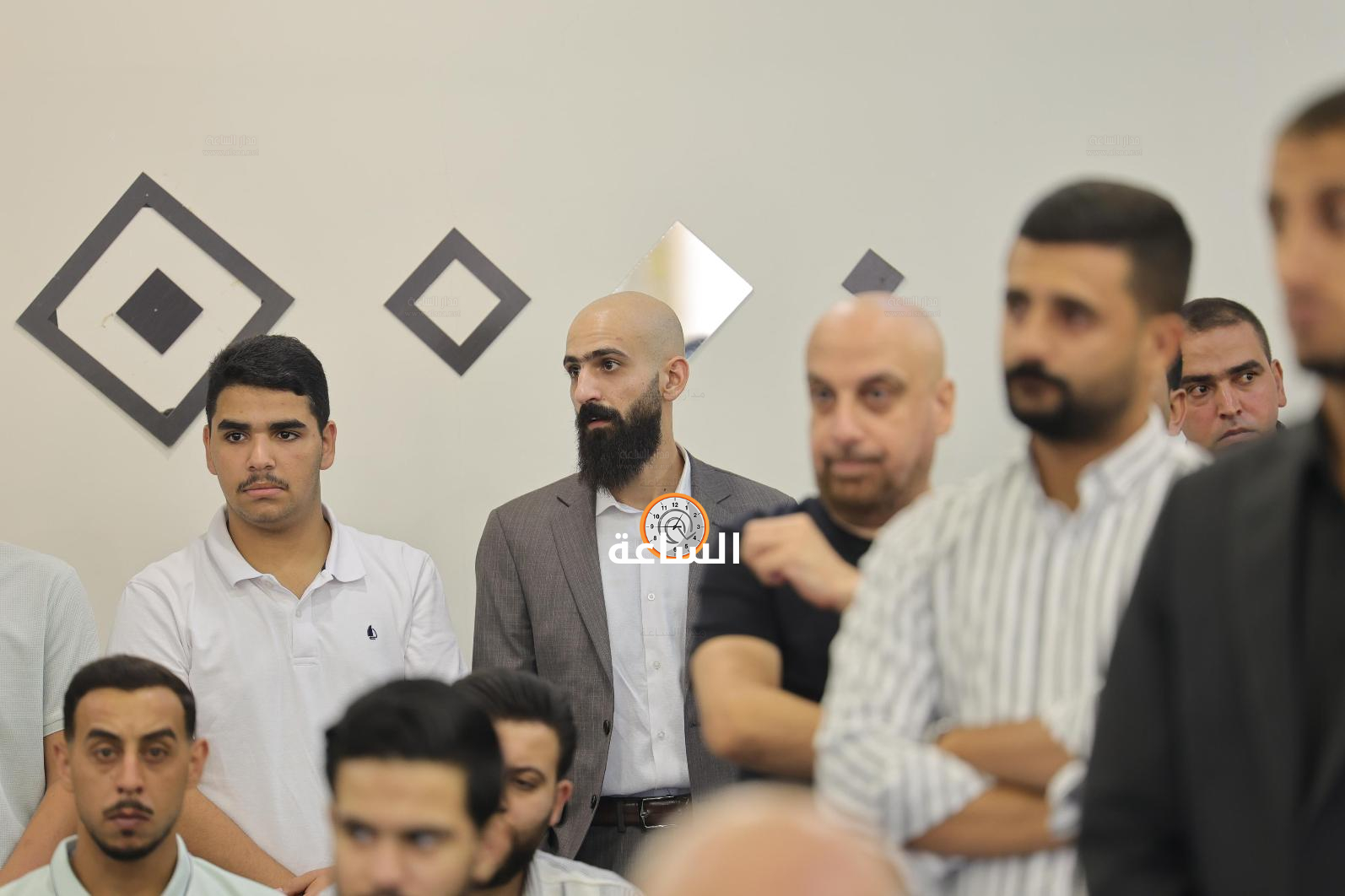 Madar Al-Saa Images 0.36953009708658424