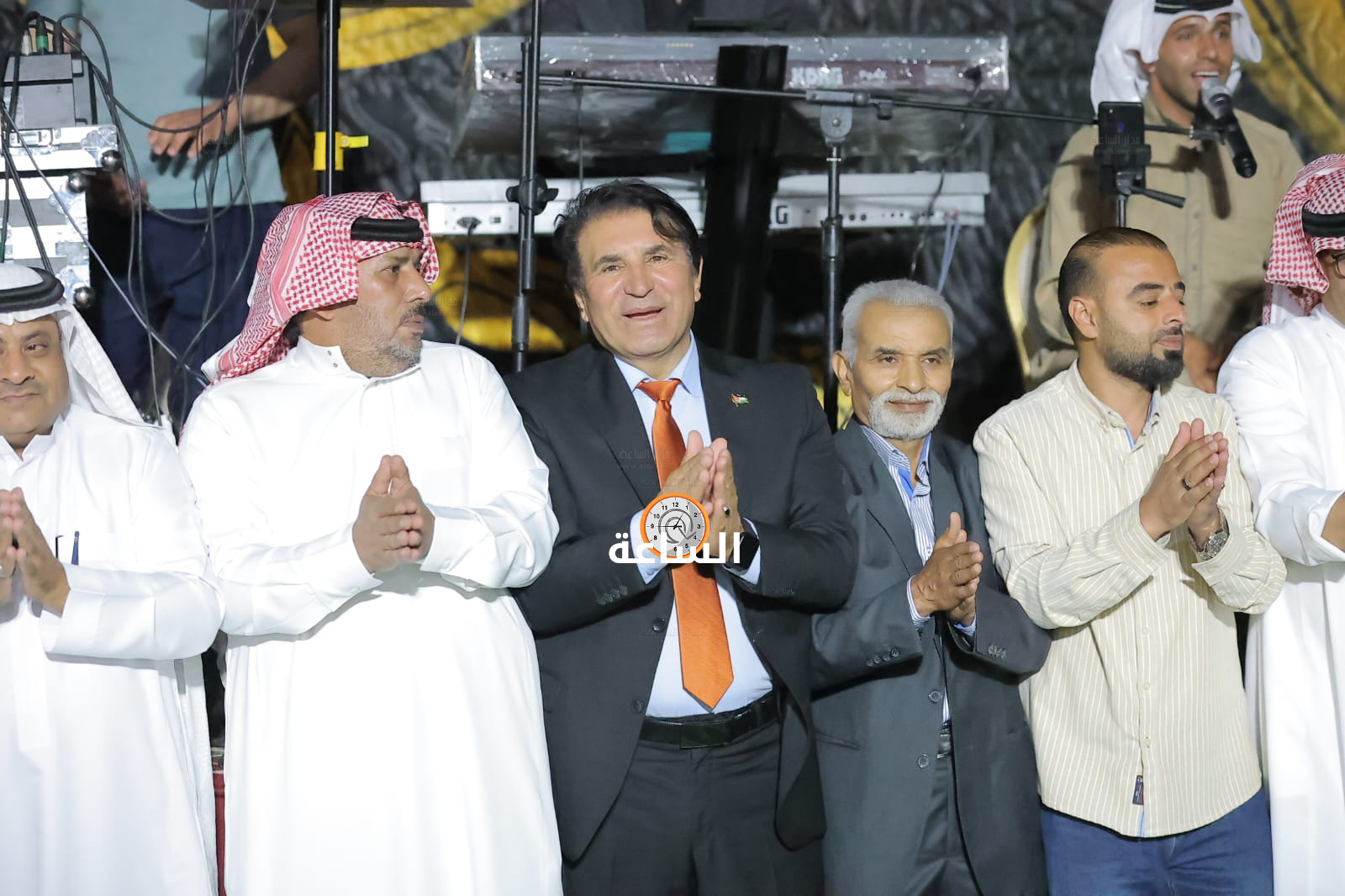 Madar Al-Saa Images 0.40841532365194133