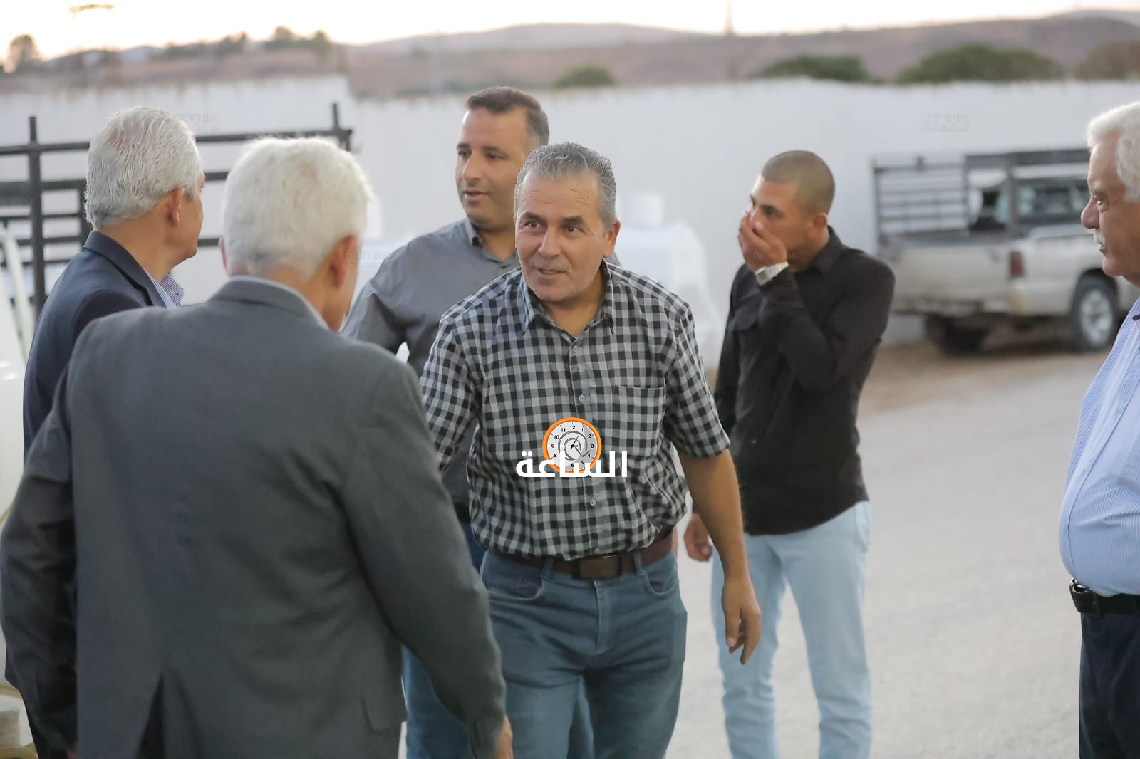 Madar Al-Saa Images 0.09418128093875267