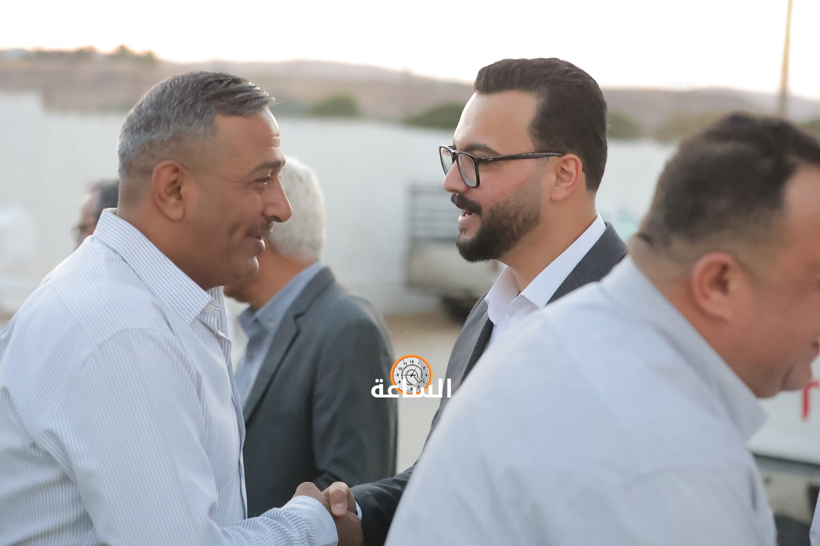 Madar Al-Saa Images 0.7480299830059292